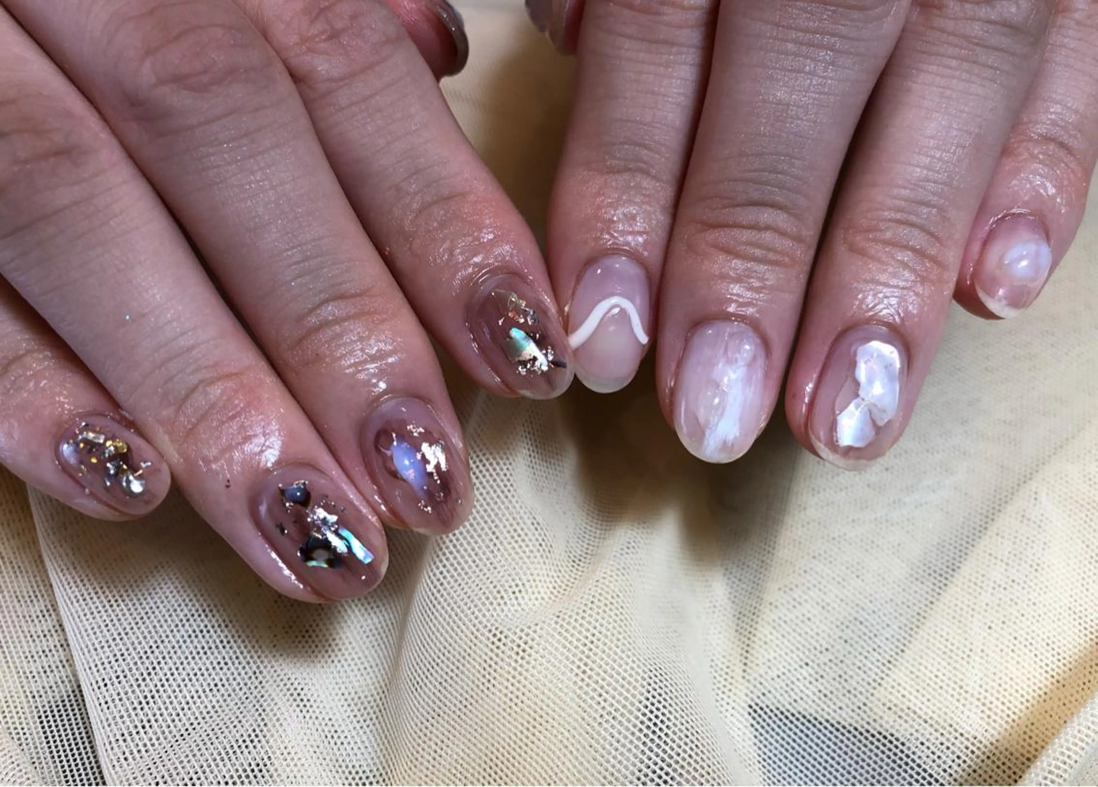 ネイル クリアネイル パラあり！フィルイン 美フォルムのネイルデザイン