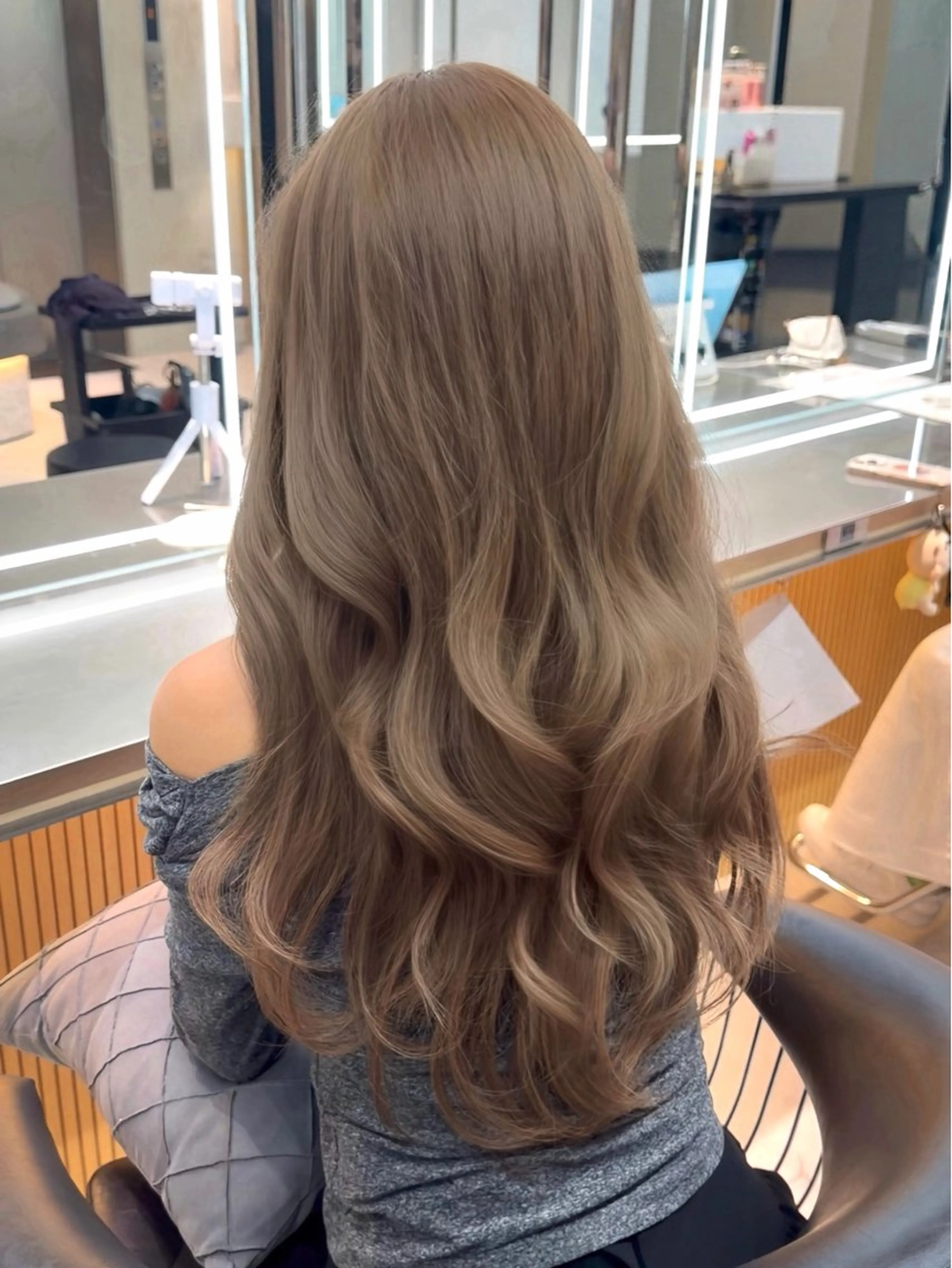 ロング カット ヘアカラー 🎀透明感カラー shizuka🎀のヘアスタイル