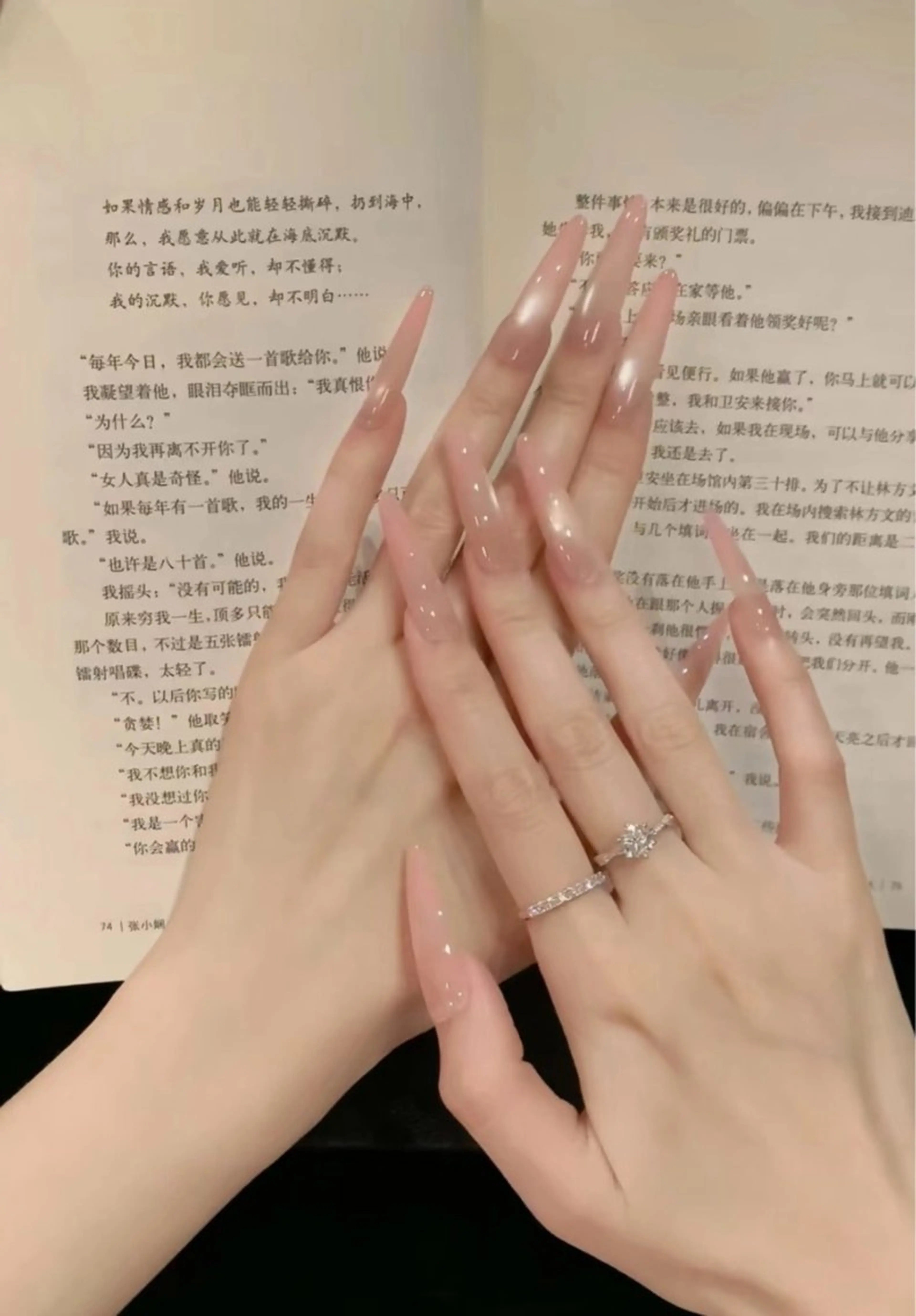 カラー グラデーションカラー ピンクカラー ハンドネイル AIN Nailのネイルデザイン