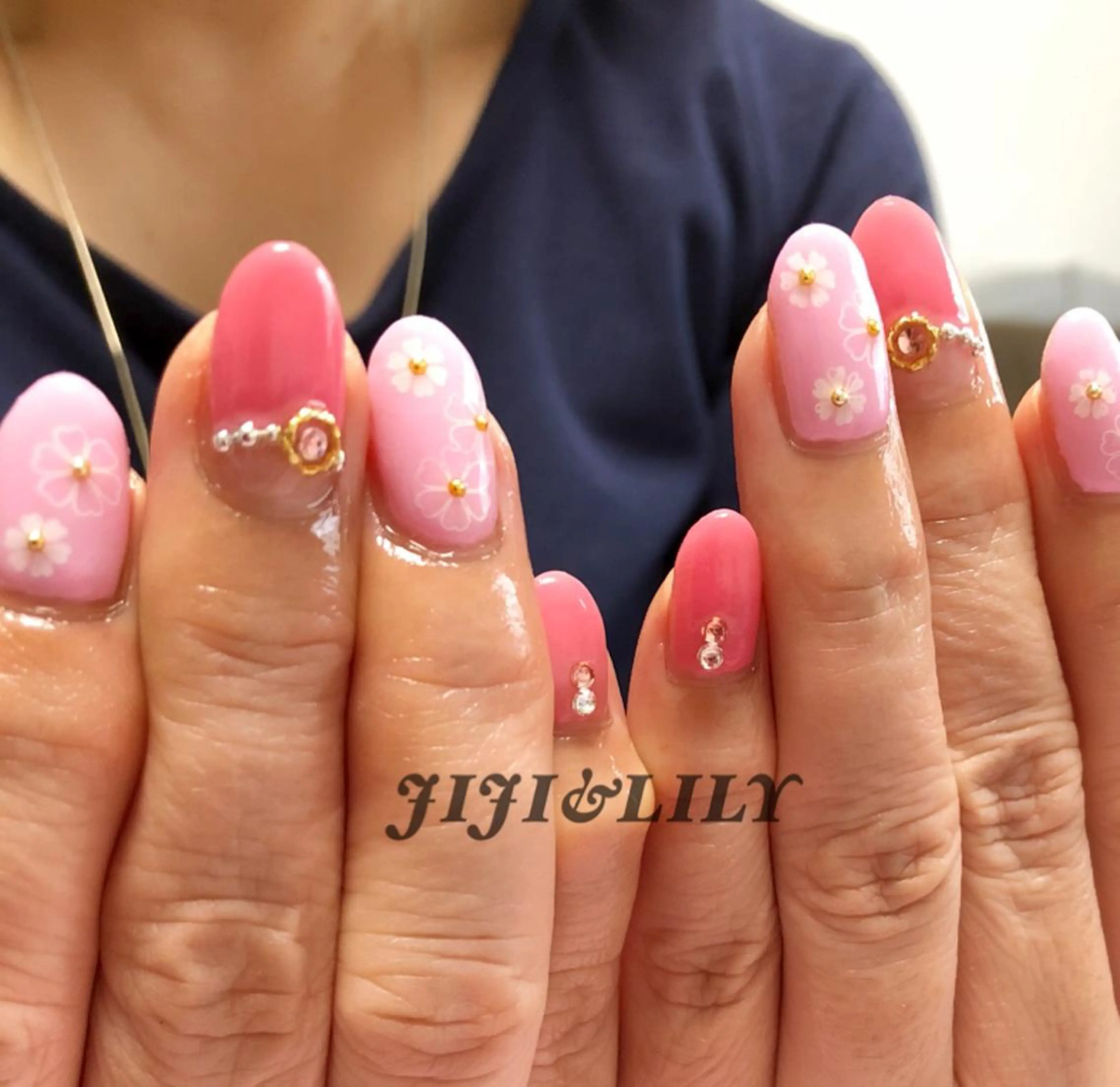 ネイル 桜ネイル フレンチネイル 逆フレンチ 豊田 圭子のネイルデザイン