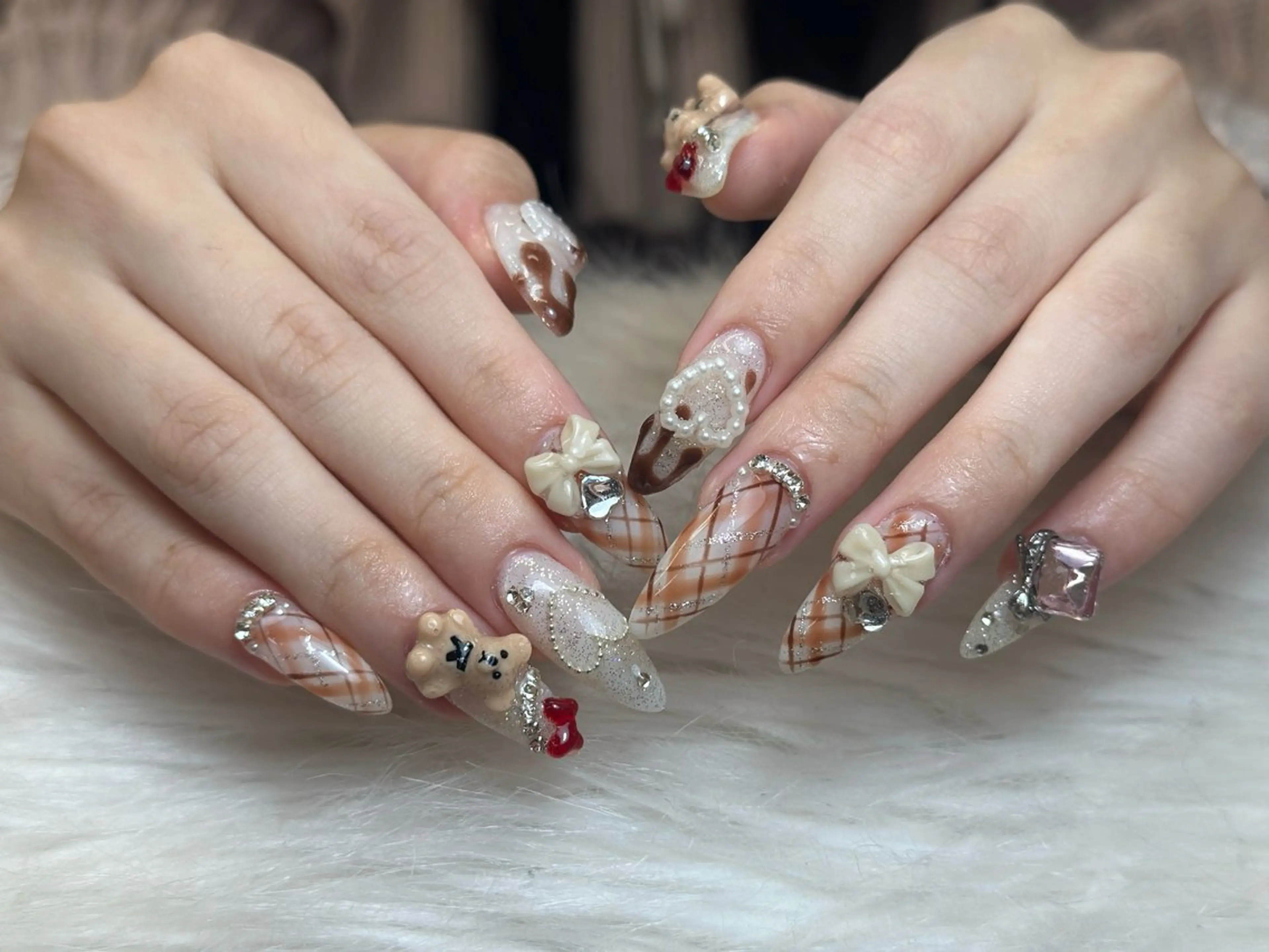 ネイル アートネイル ジェルネイル マグネットネイル ハンドネイル JennNail_ マオのネイルデザイン