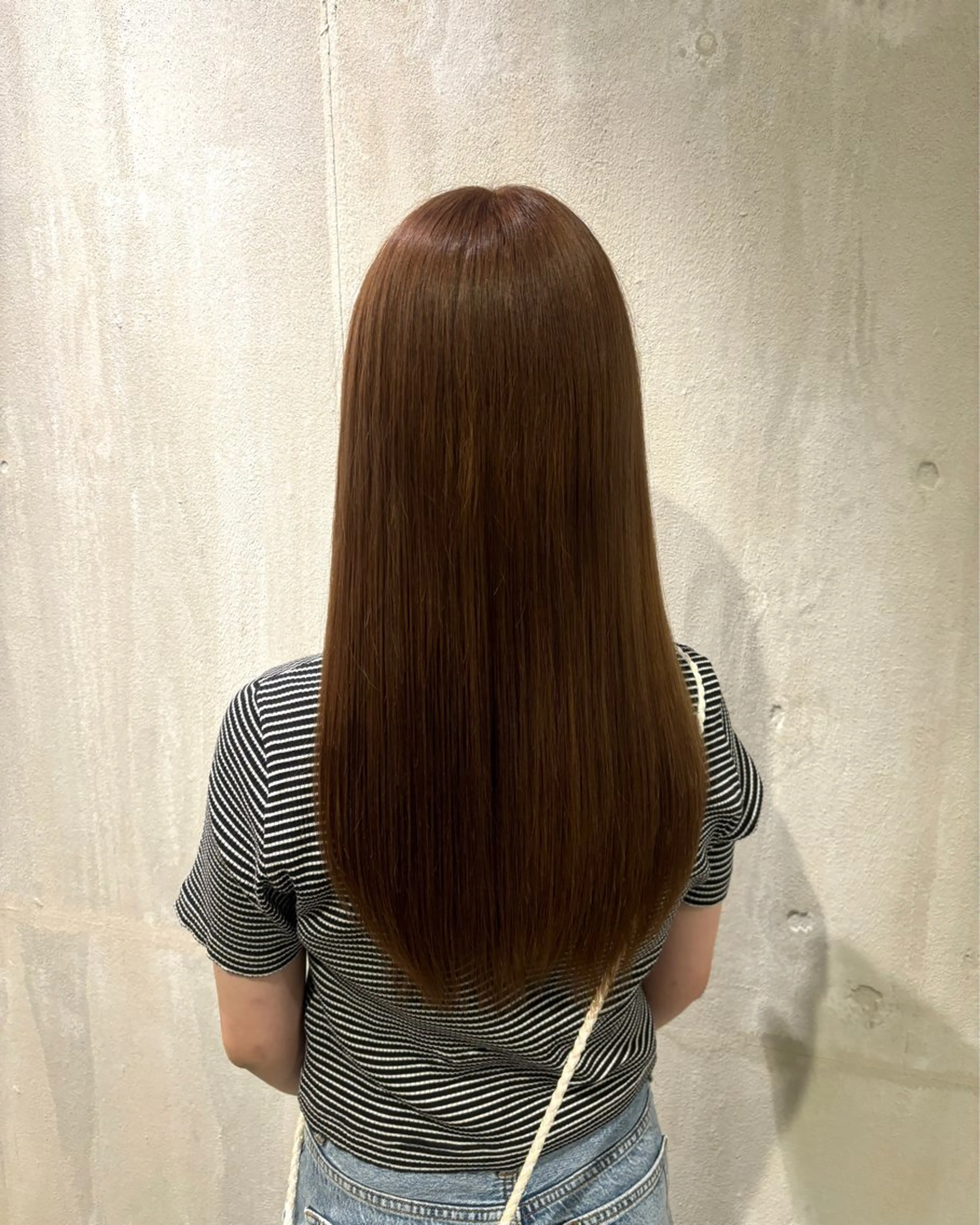 ロング カラー 小木曽 里華のヘアスタイル