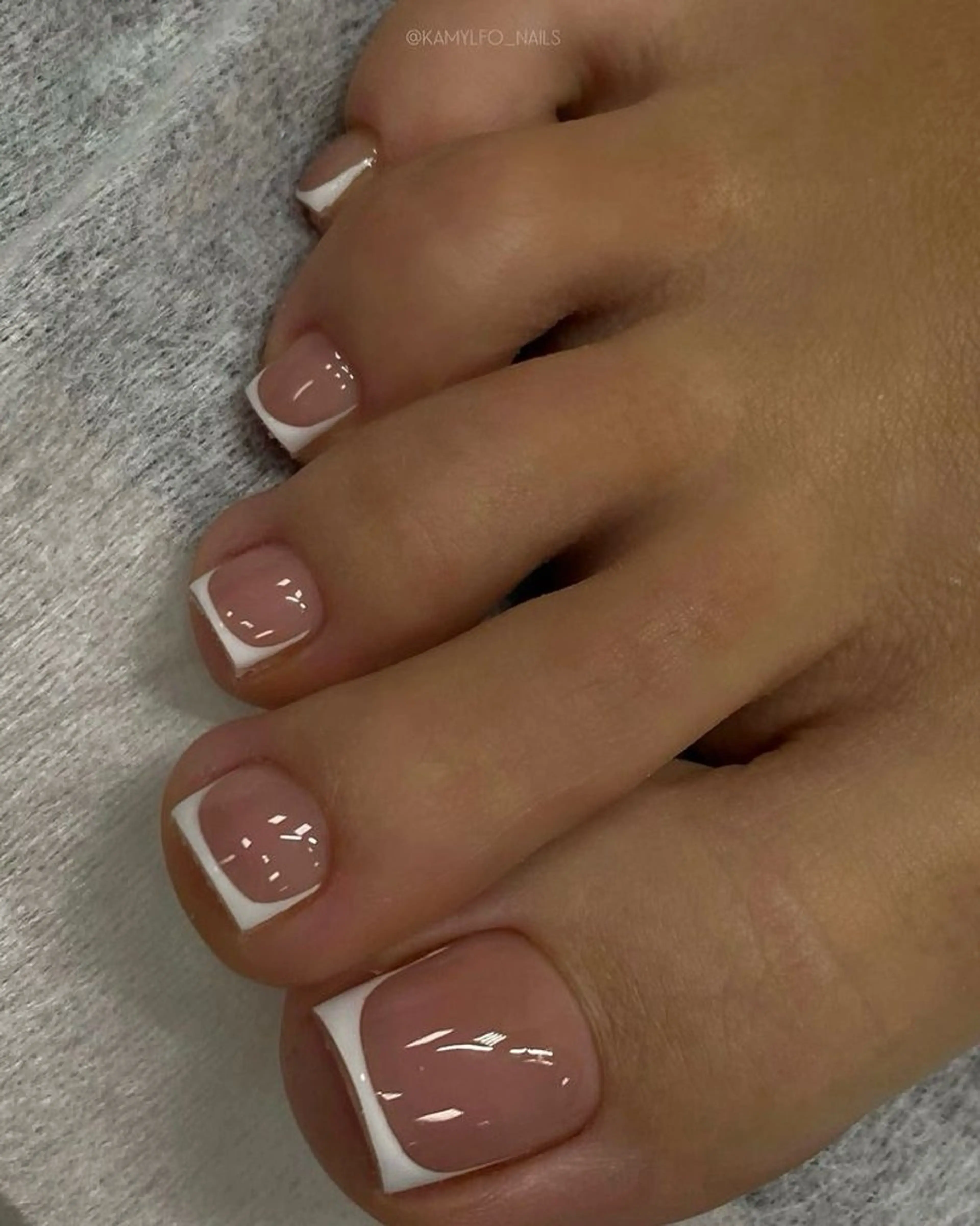 ネイル フットネイル ジェルネイル フットネイル HerNails  Yokosukaのネイルデザイン