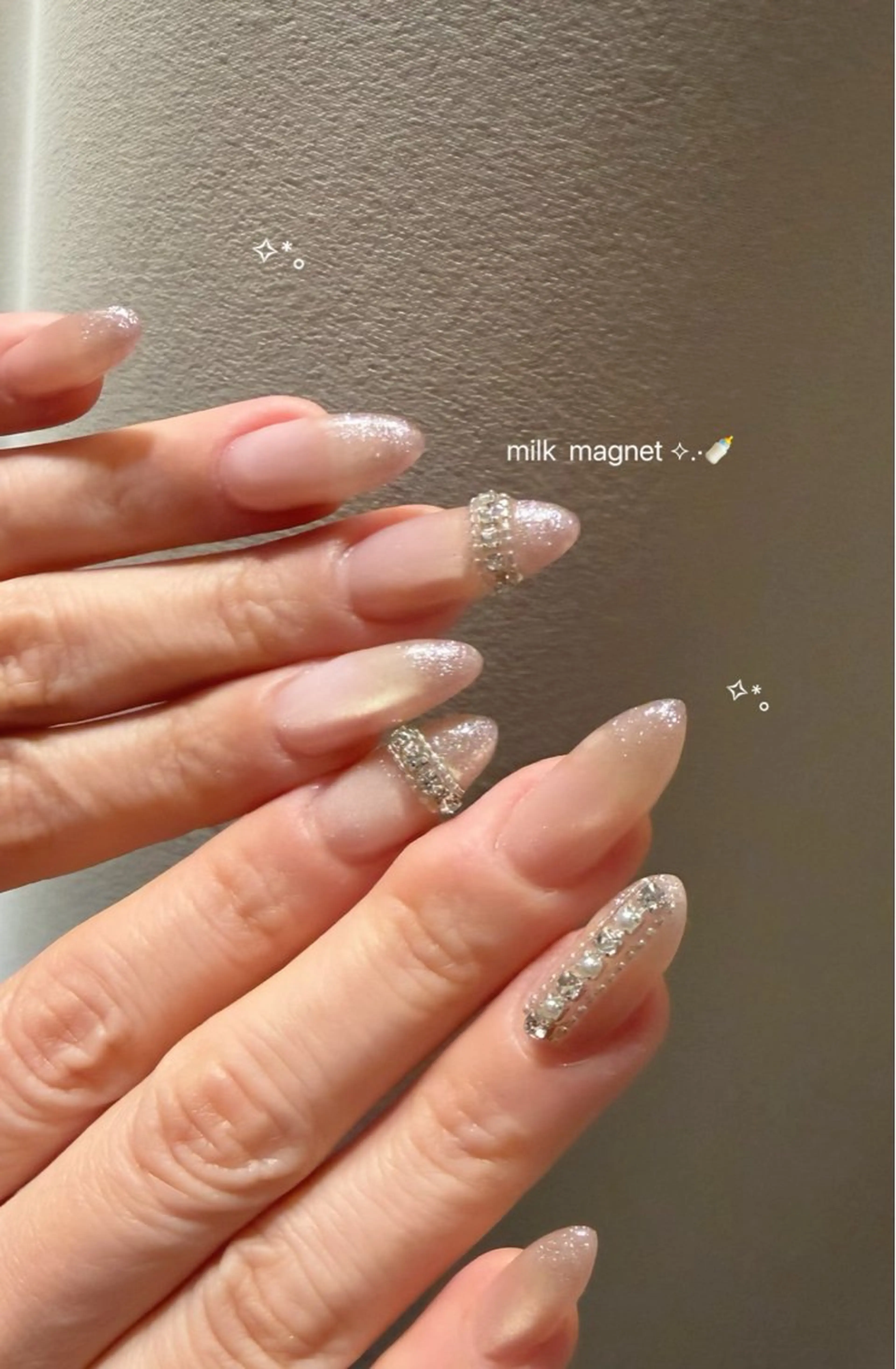 ネイル 🫧Lua.nail 🍒emuのネイルデザイン