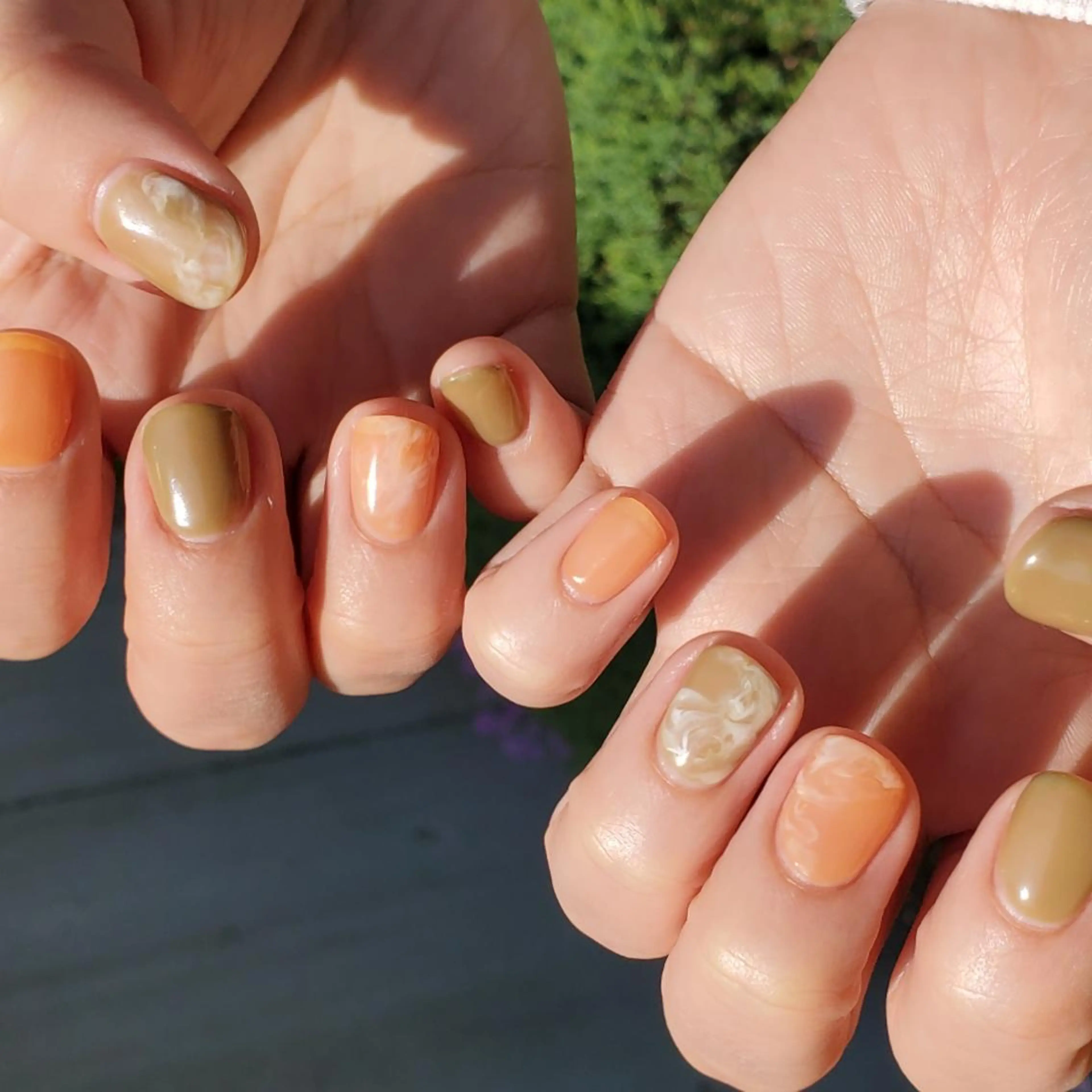 ネイル ニュアンスネイル シンプルネイル MoM マムネイル原宿のネイルデザイン