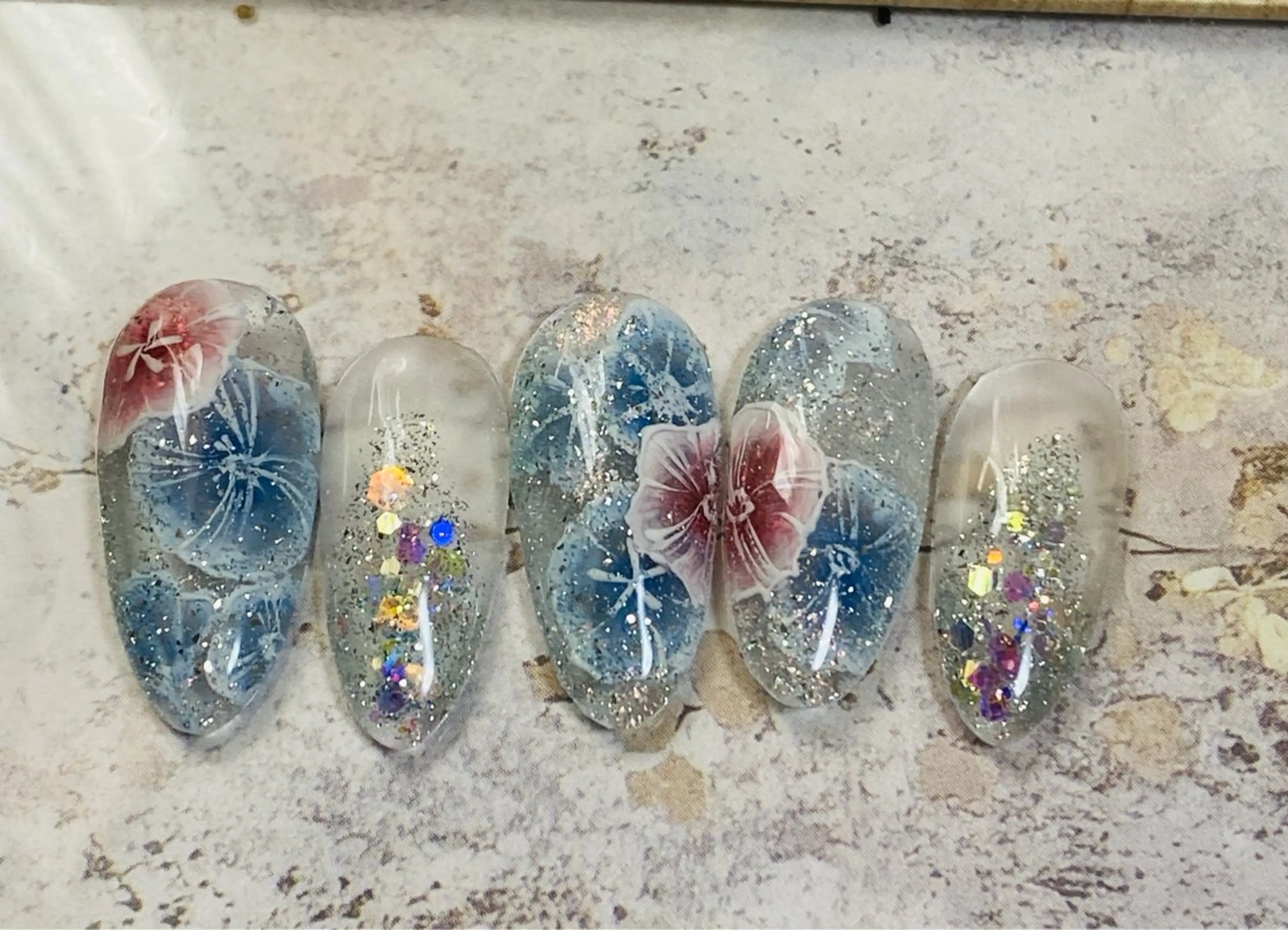 ネイル フラッシュネイル 夏ネイル 自宅ネイルサロン ♦️nuance♦️のネイルデザイン