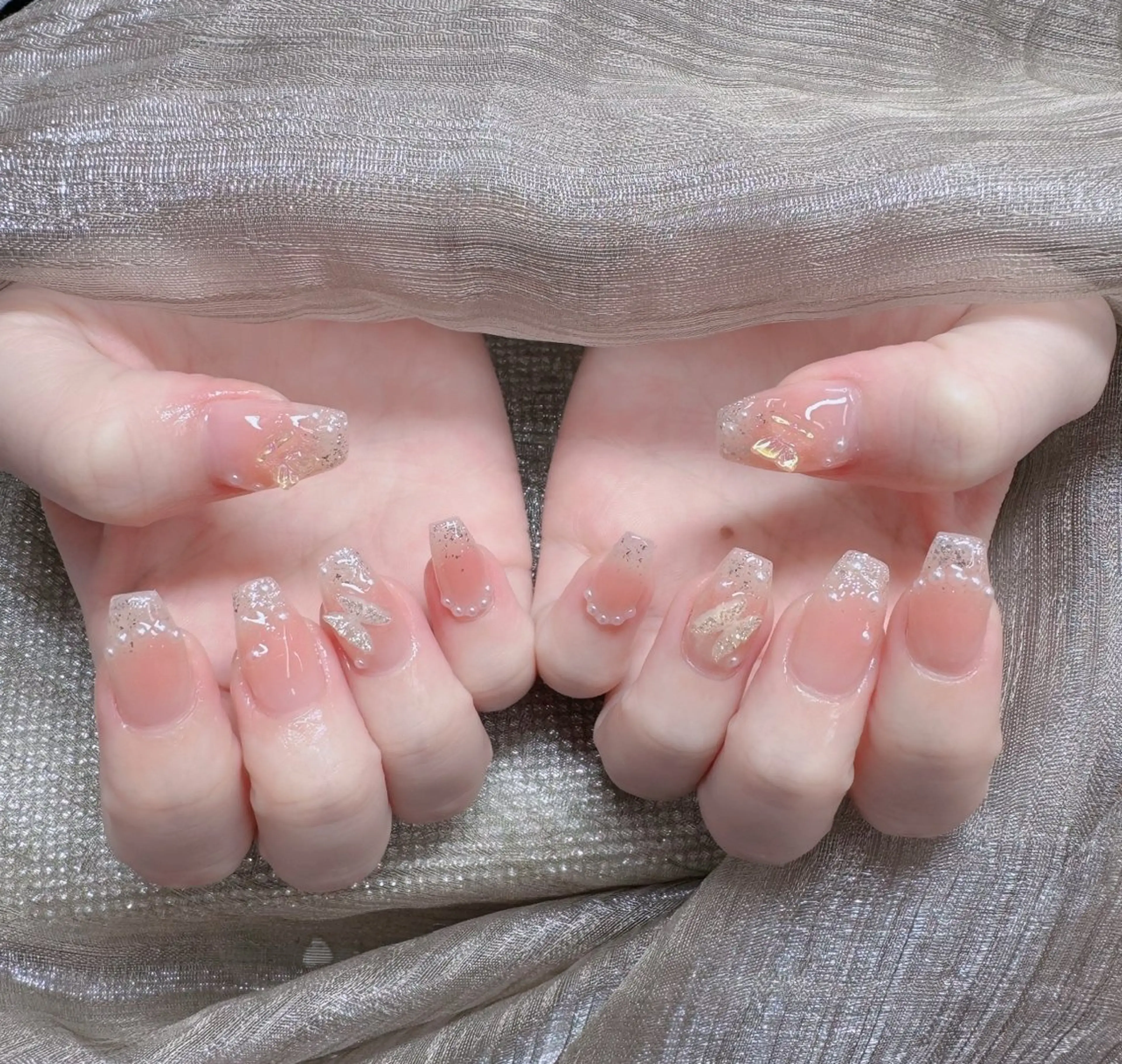 ネイル フレンチネイル ジェルネイル ガラスフレンチ ハロウィン ハート ハンドネイル H.baby Nail Salonのネイルデザイン