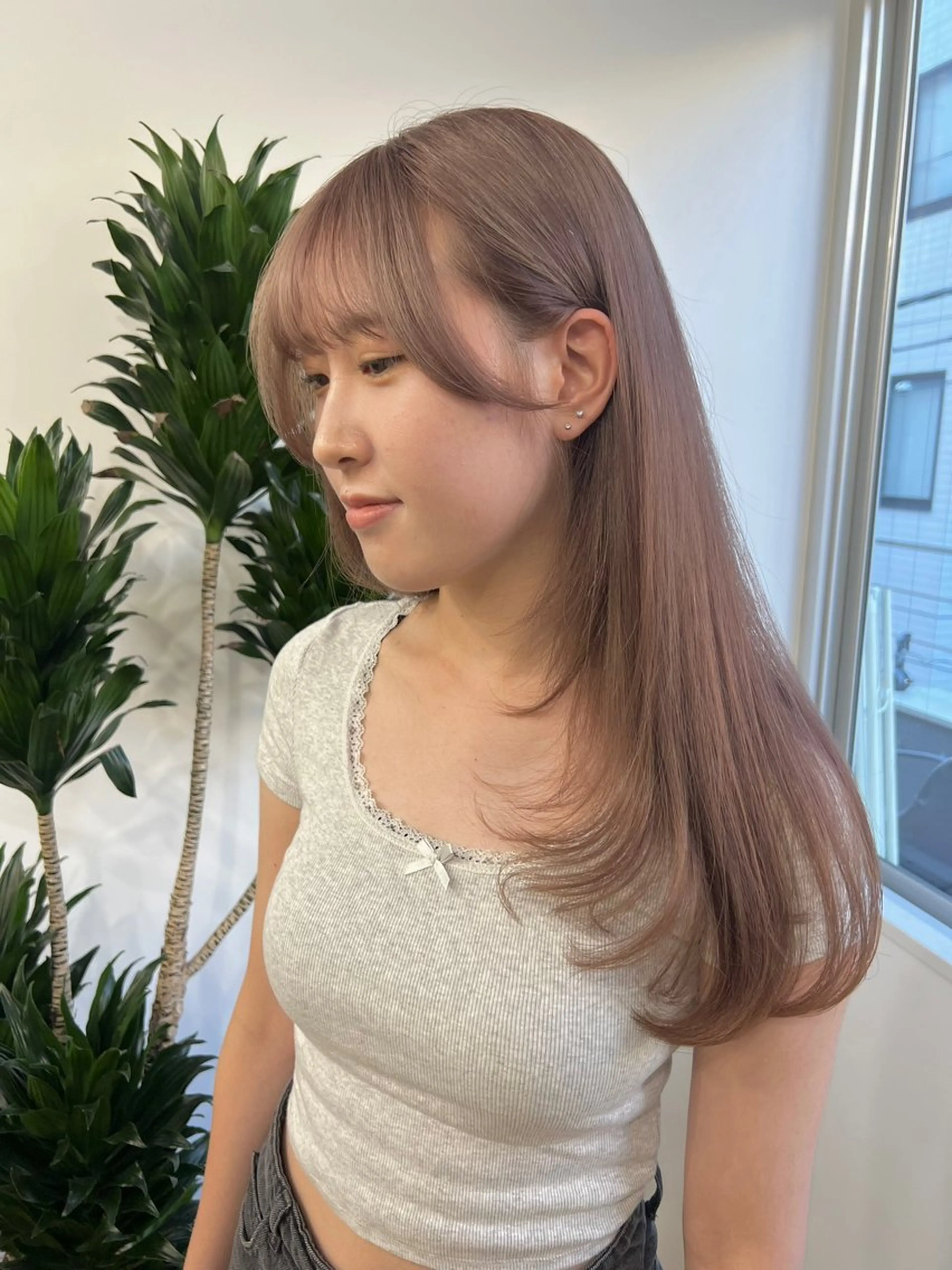 ロング カラー アッシュ ベージュカラー ブリーチ ブロンド ブラウンカラー カット ヘアカラー トリートメント ブリーチ　ハイトーン 特化🌈フジタハルキのヘアスタイル