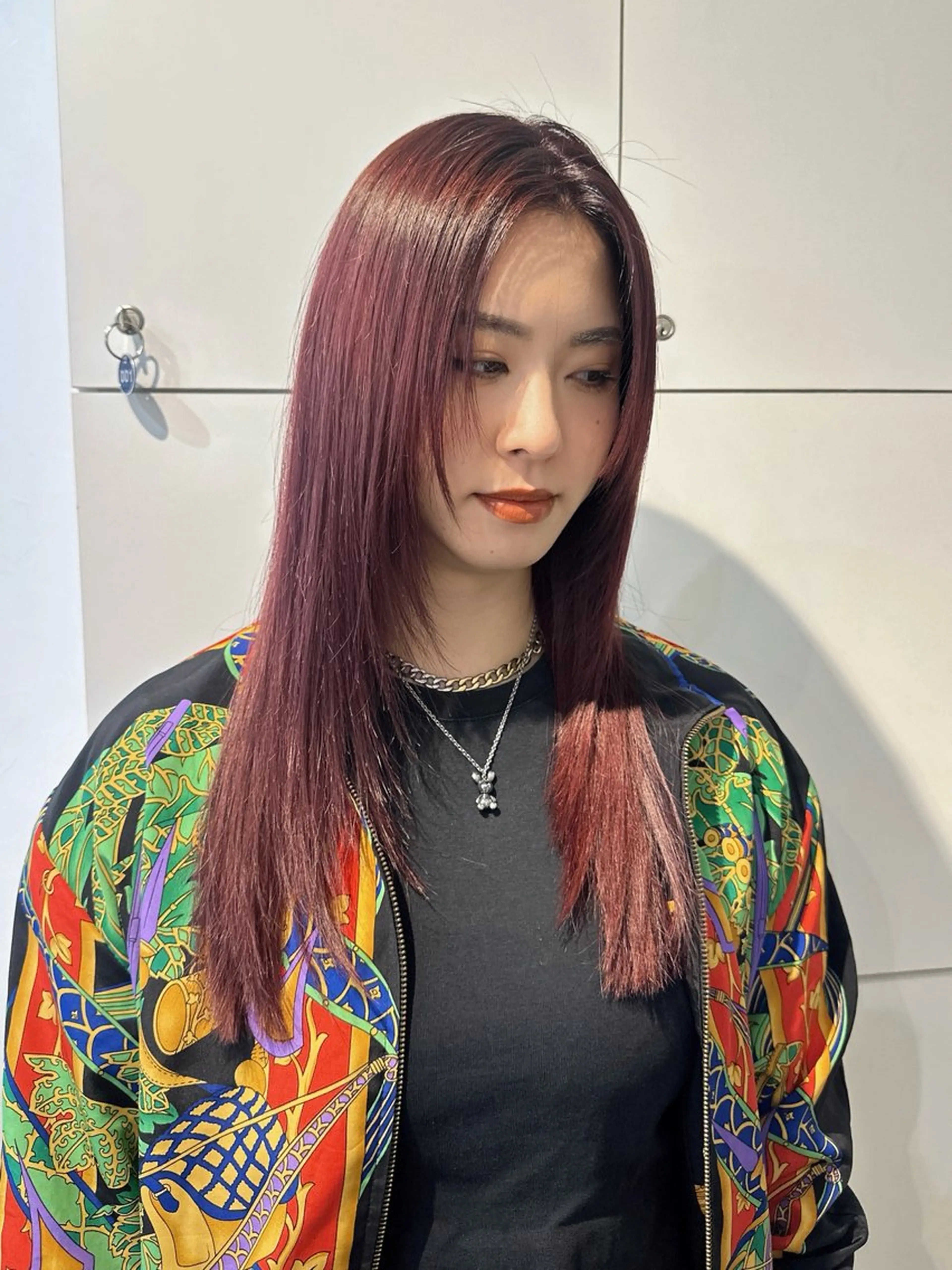 ロング カラー カット ヘアカラー ﾚｲﾔｰ/ﾊｲﾄｰﾝ WAKANAのヘアスタイル