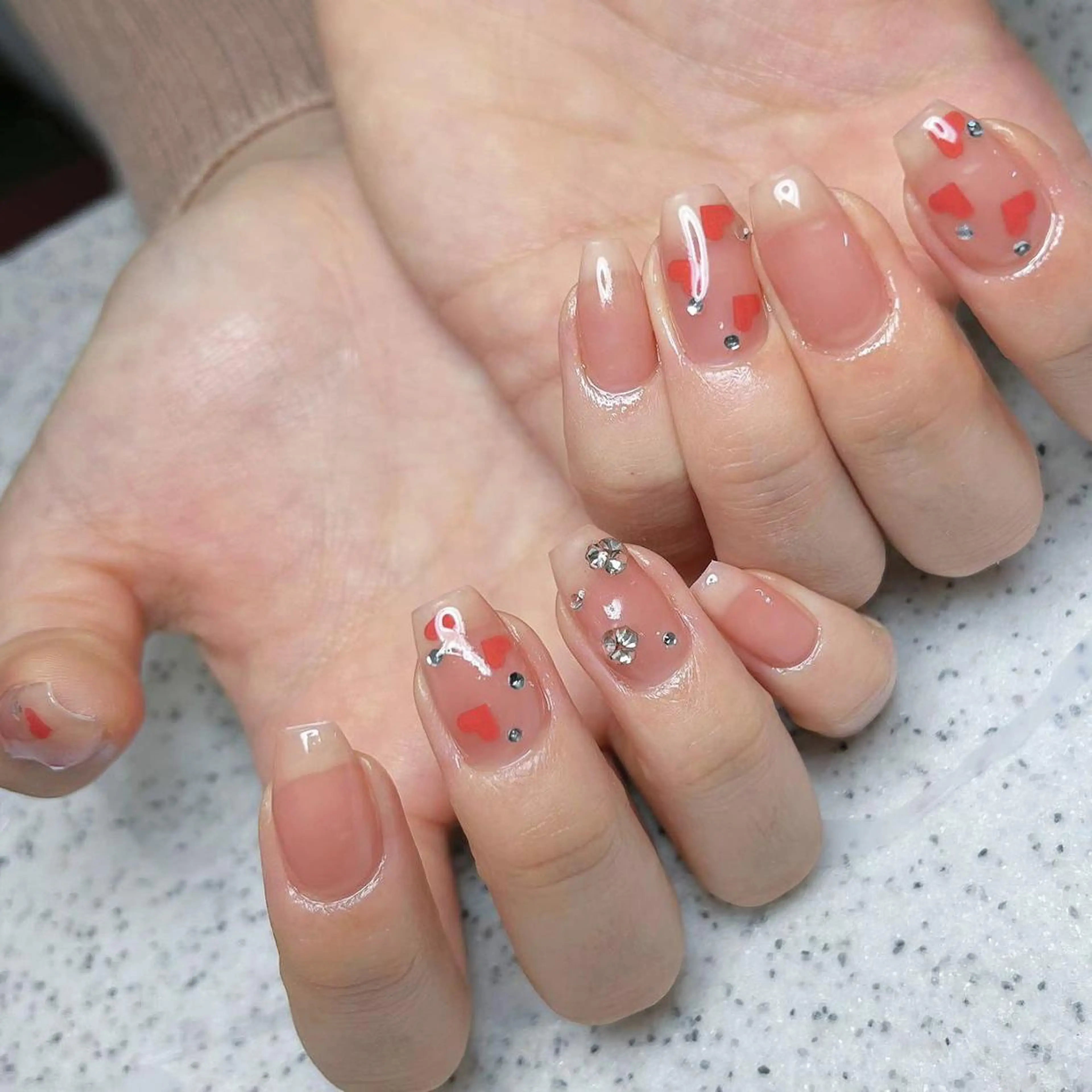 ネイル Queens PUPUのネイルデザイン