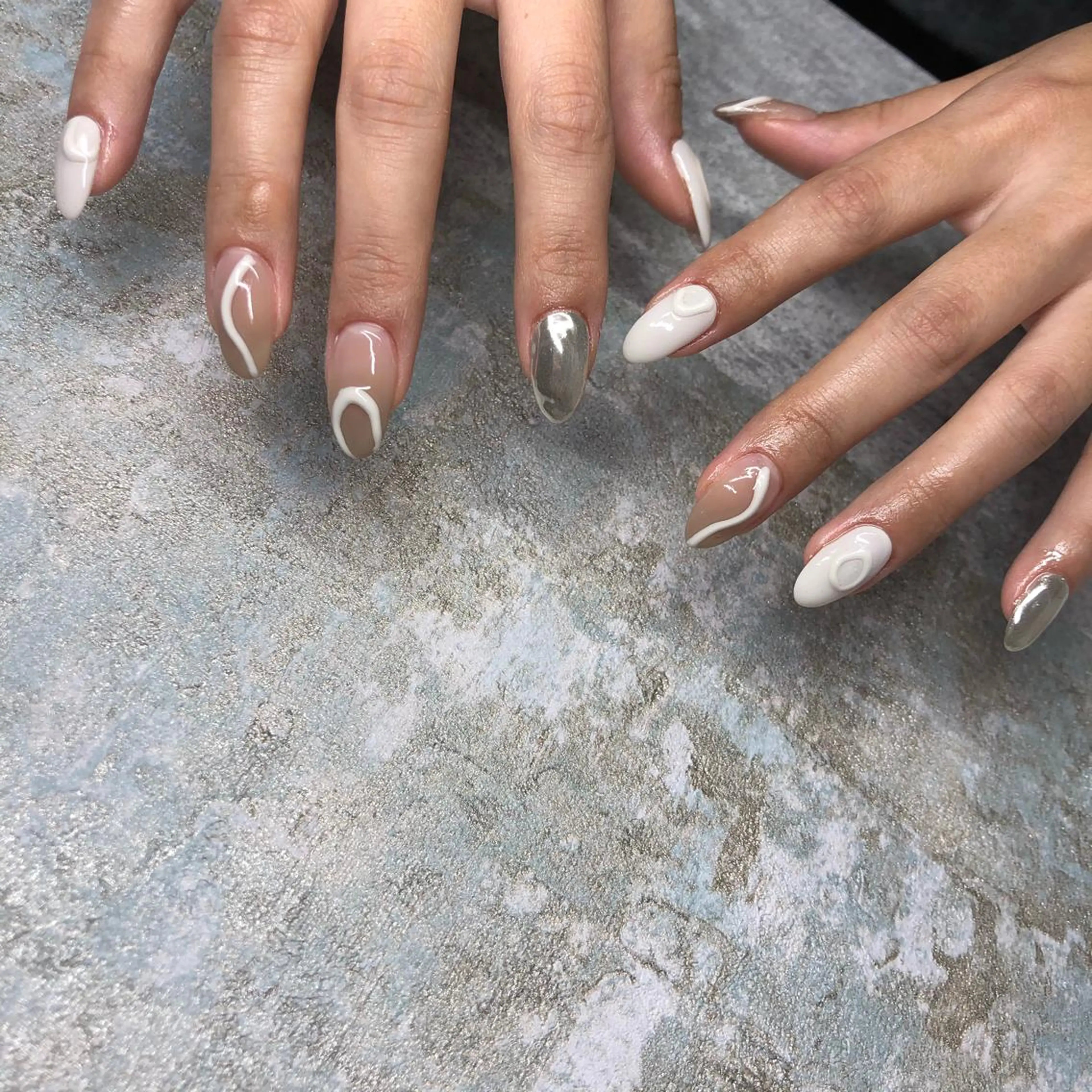 ロング カラー ヘアアレンジ キッズ ネイル マツエク・マツパ 福田 加奈のネイルデザイン