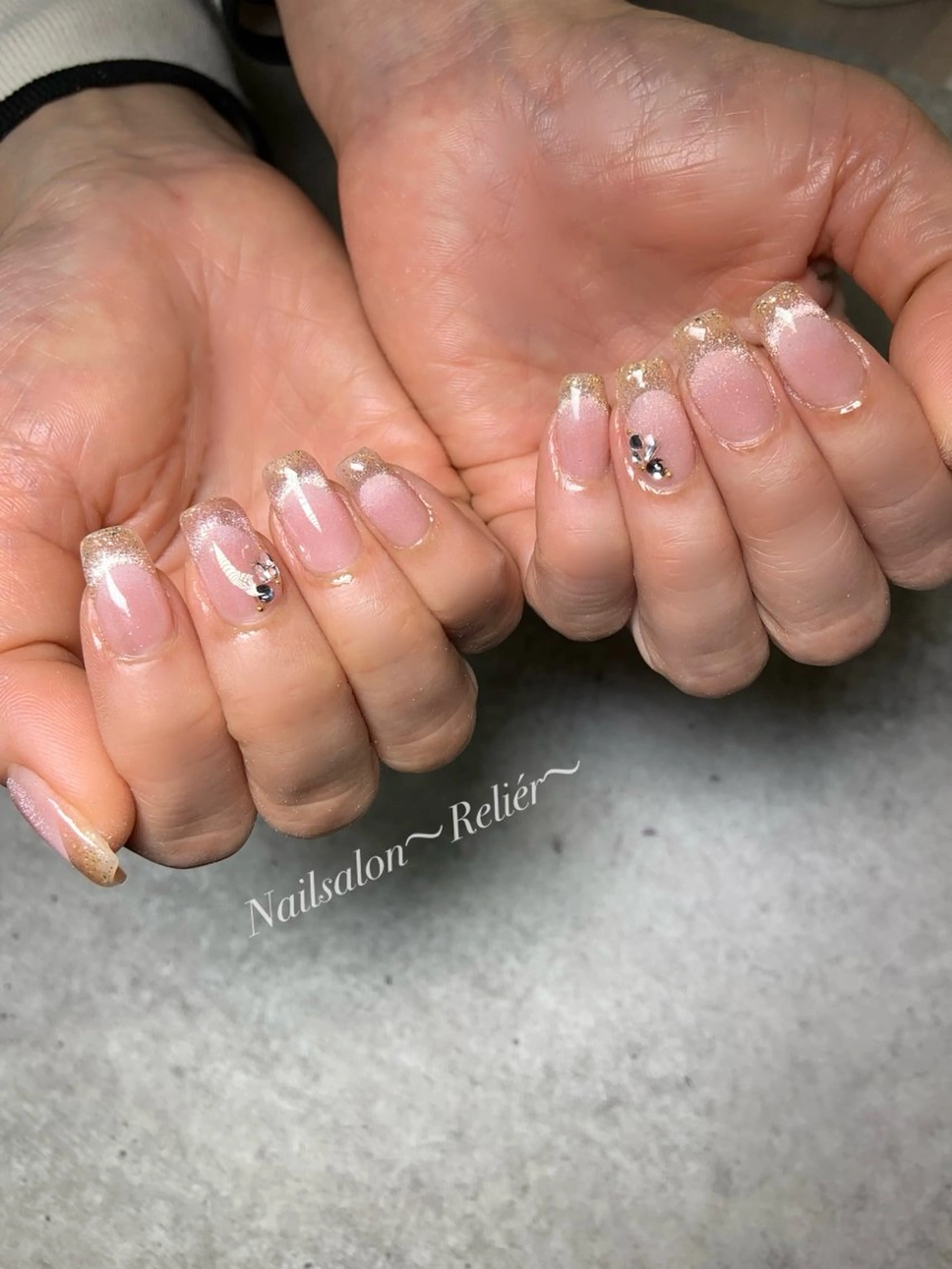 ネイル フレンチネイル マグネットネイル マグネットフレンチ Nailsalon 〜Reliér〜のネイルデザイン