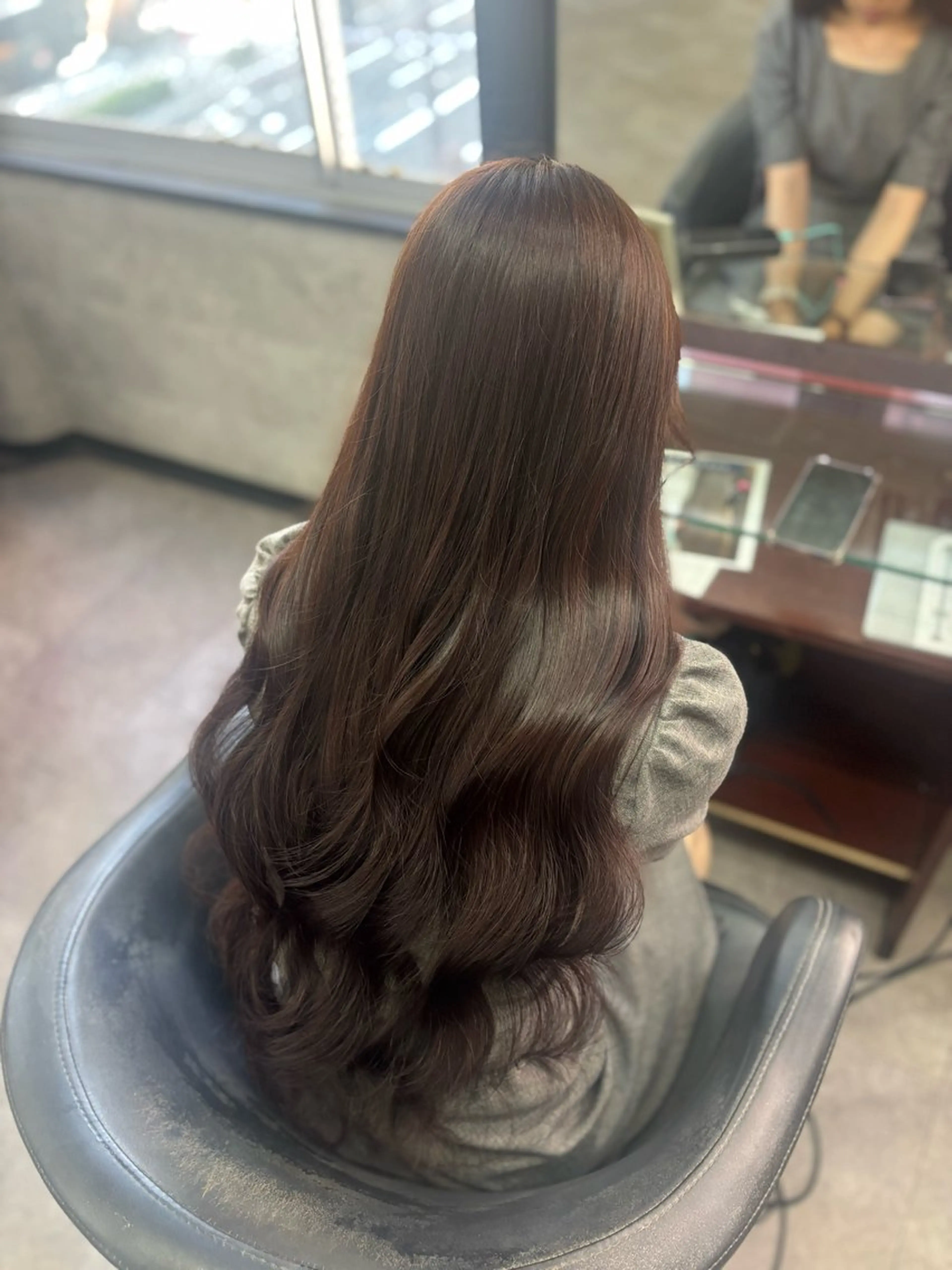 FAURAトリートメント+シャンプー+巻きおろしの写真