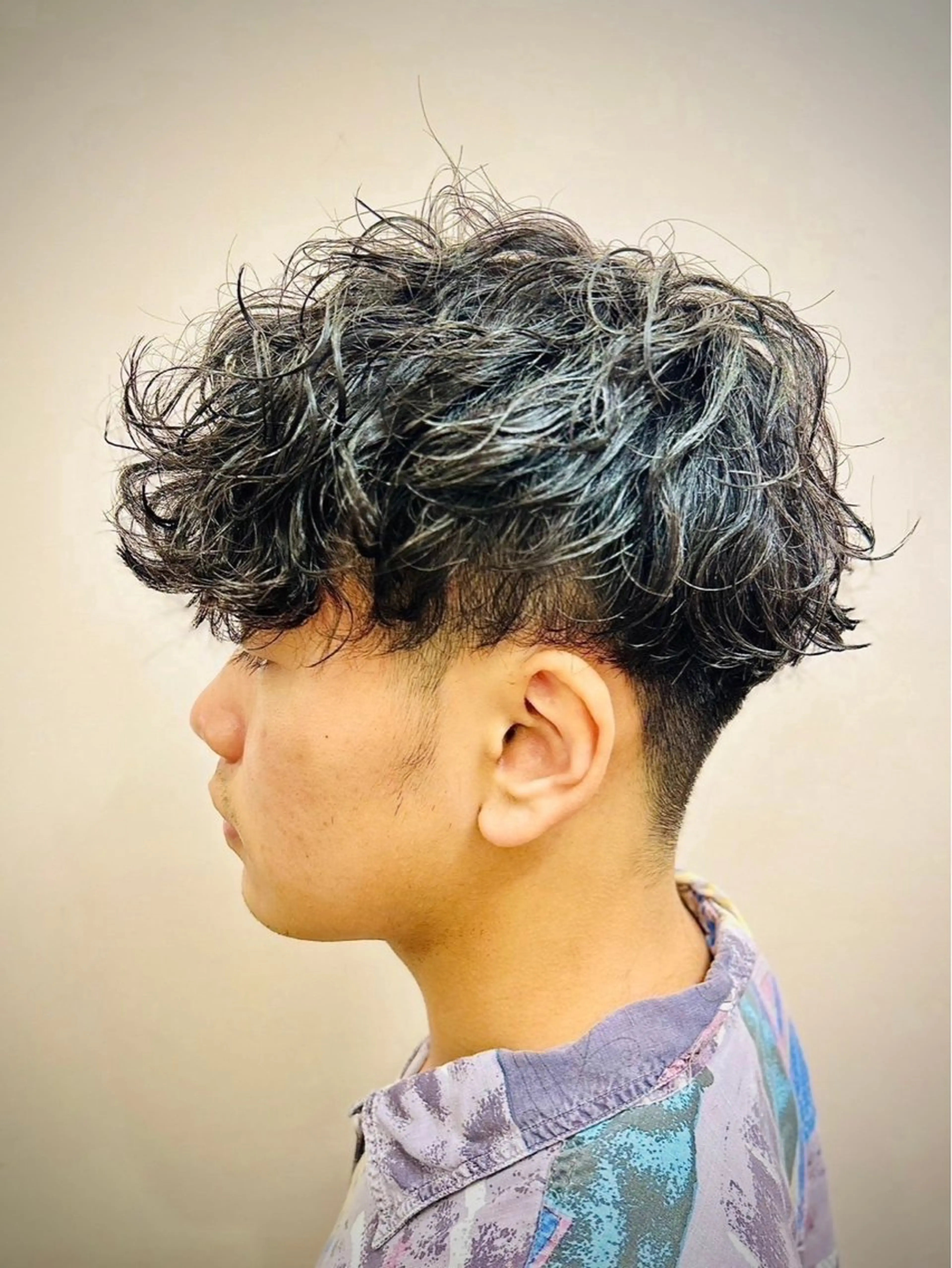 パーマ メンズ 野川 純麗のヘアスタイル