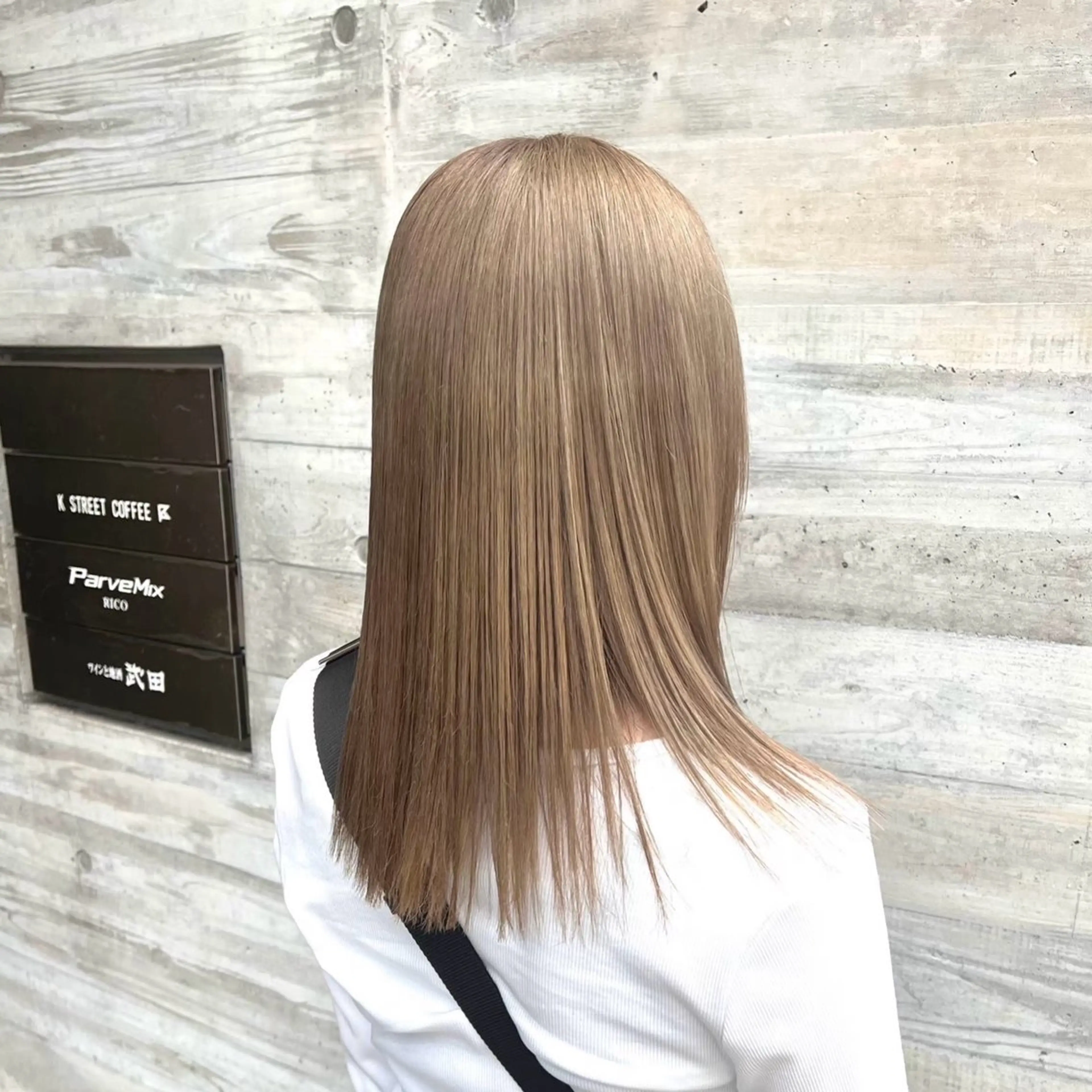 ミディアム カラー ヘアカラー ParveMix 🩶🫧入江 香名のヘアスタイル