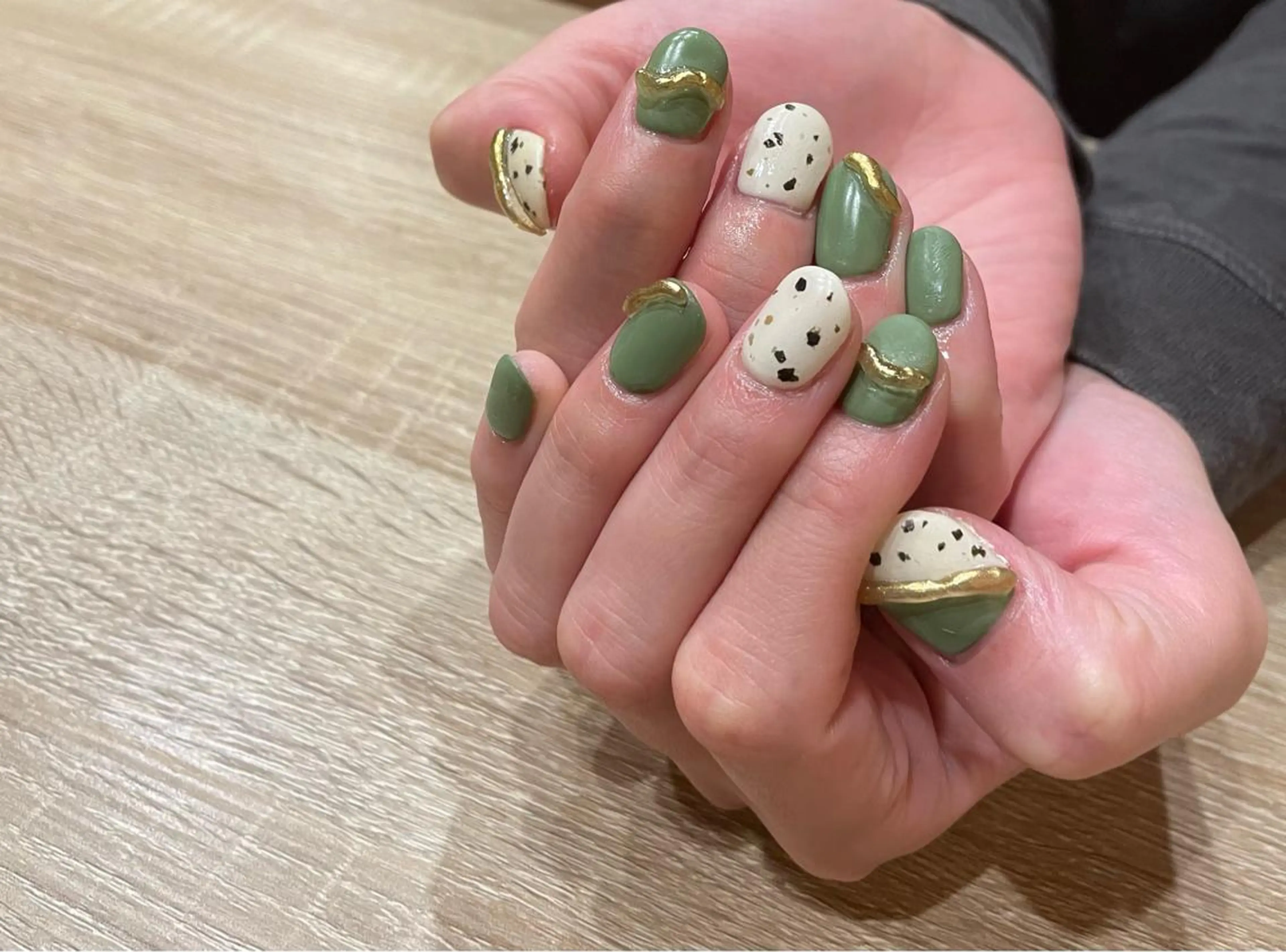 ネイル 持ち込み liberté🫧 新小岩のネイルデザイン