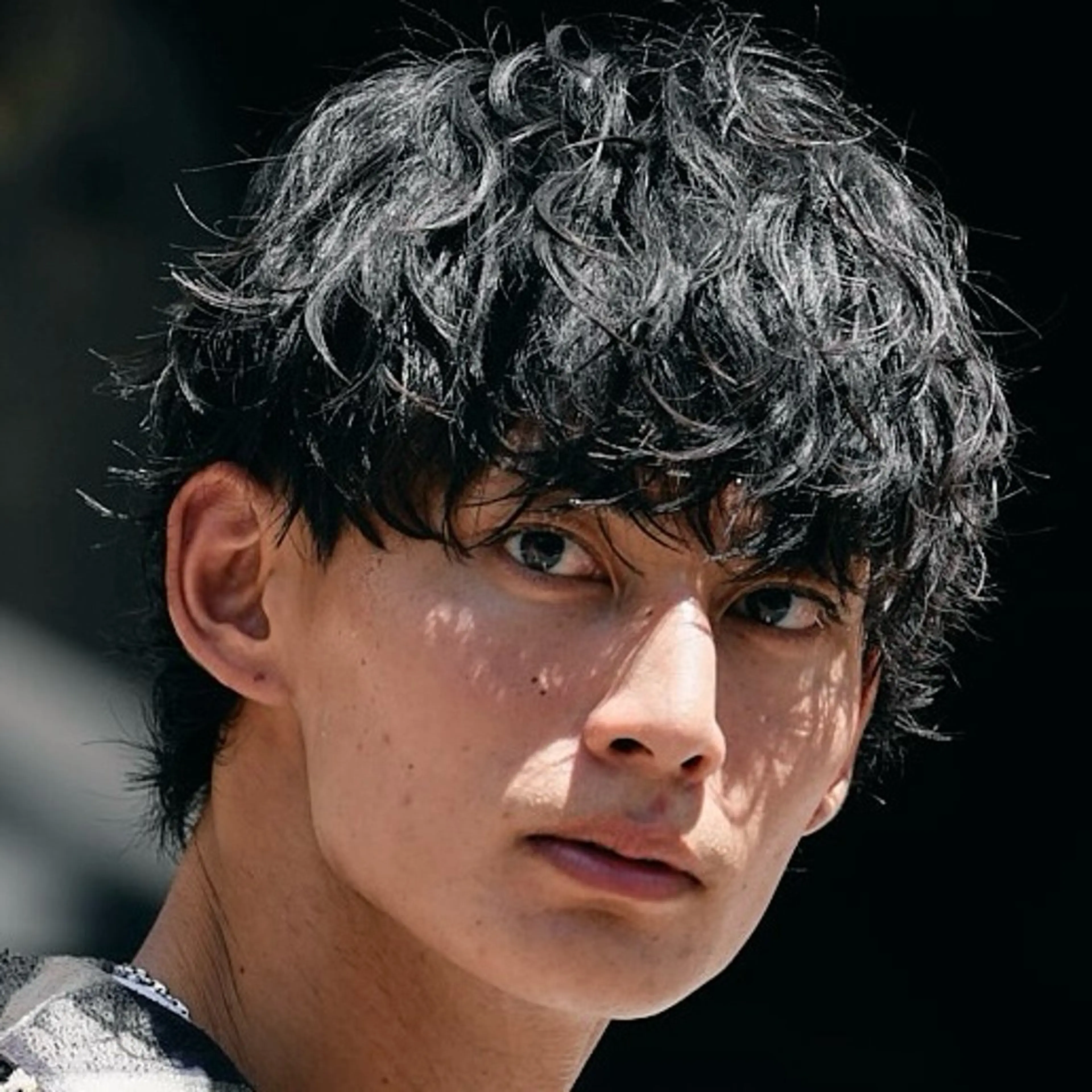 ショート パーマ メンズ カット パーマ 丸山 哲史のヘアスタイル