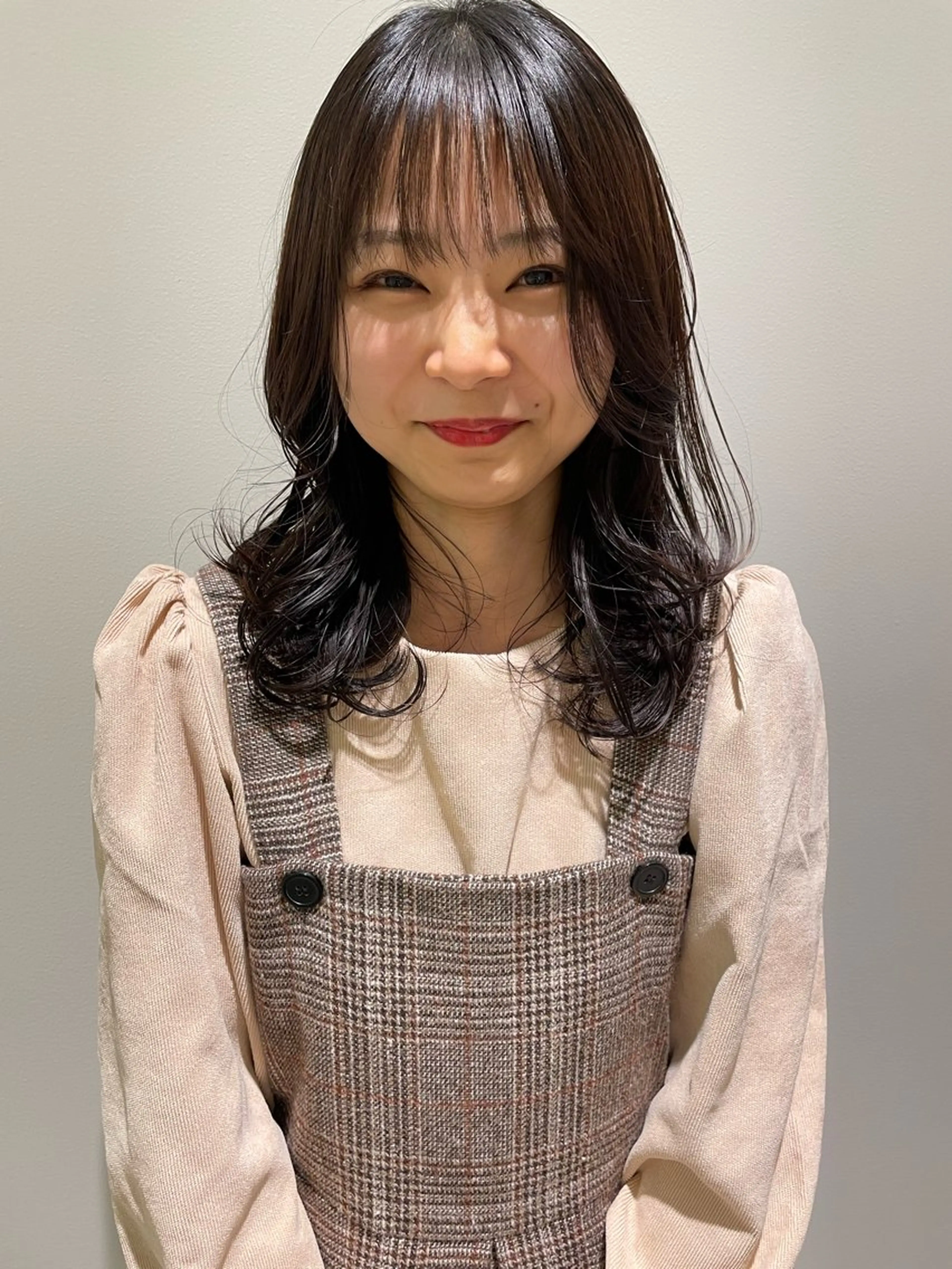 ミディアム ミディアムパーマ 韓国風パーマ🌿コテ 巻き風パーマ/るいのヘアスタイル