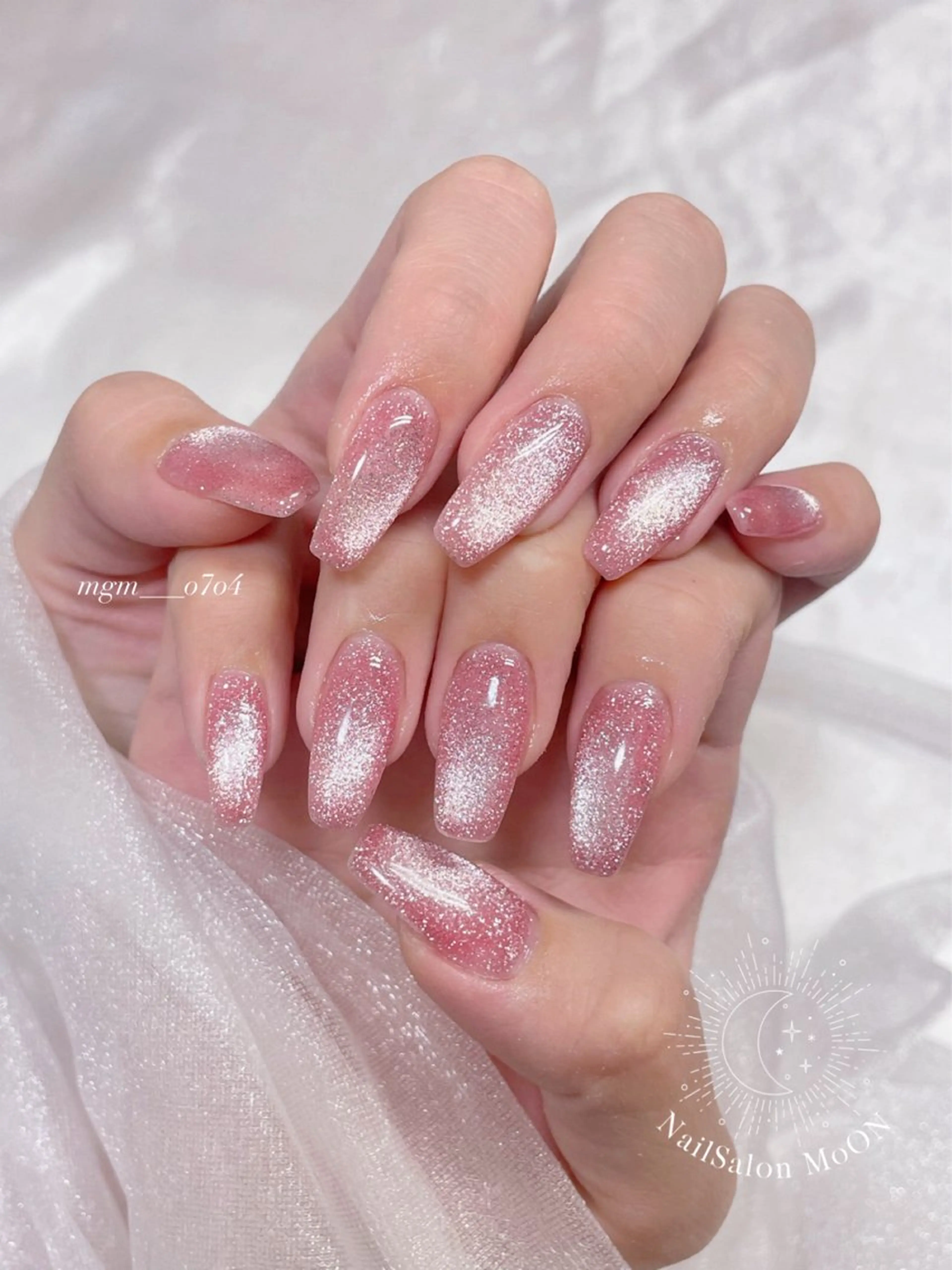 ハンドネイル ハンドケア MoON...❤︎ MeGuのネイルデザイン