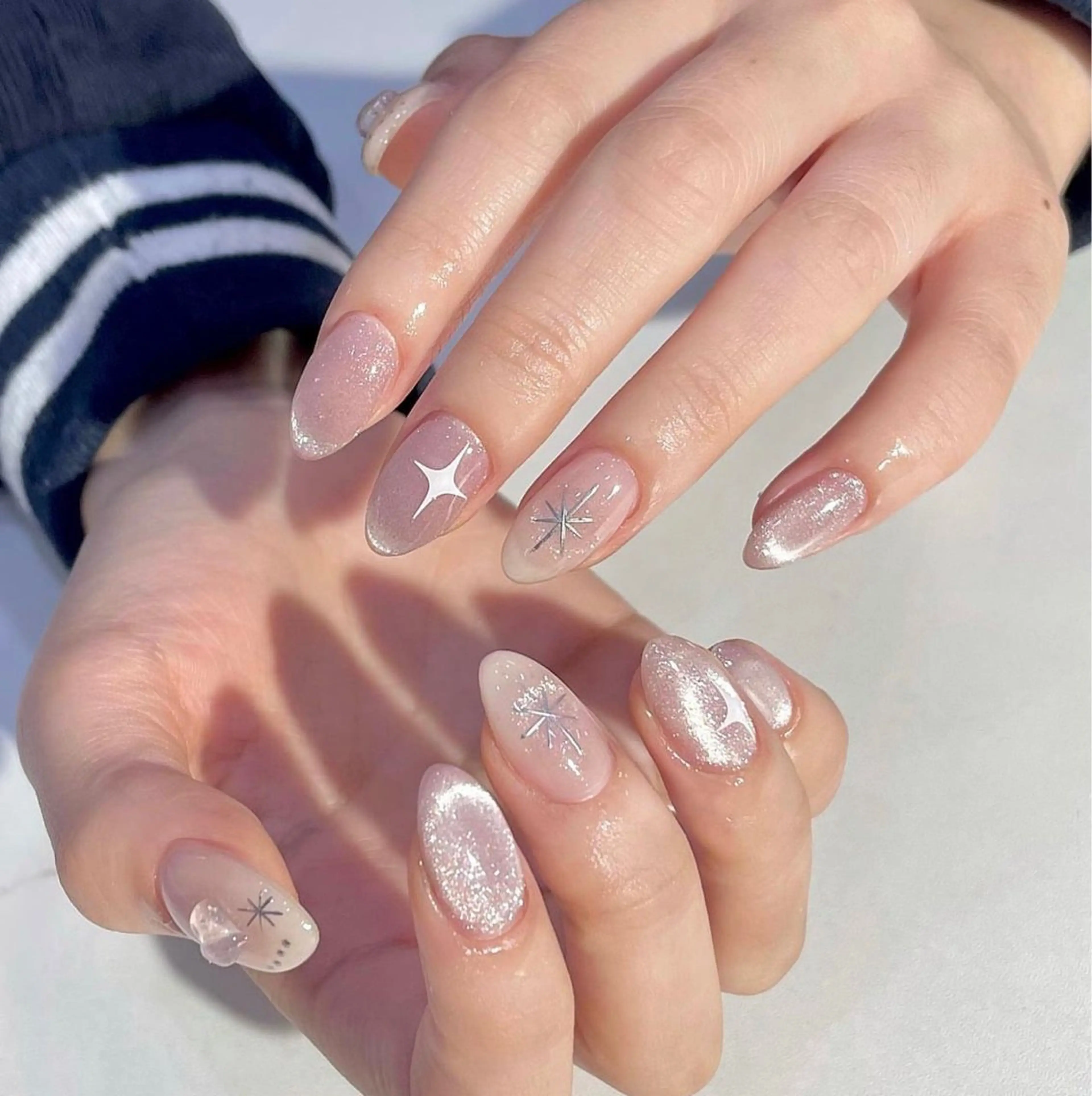 ミディアム nina beautyのネイルデザイン