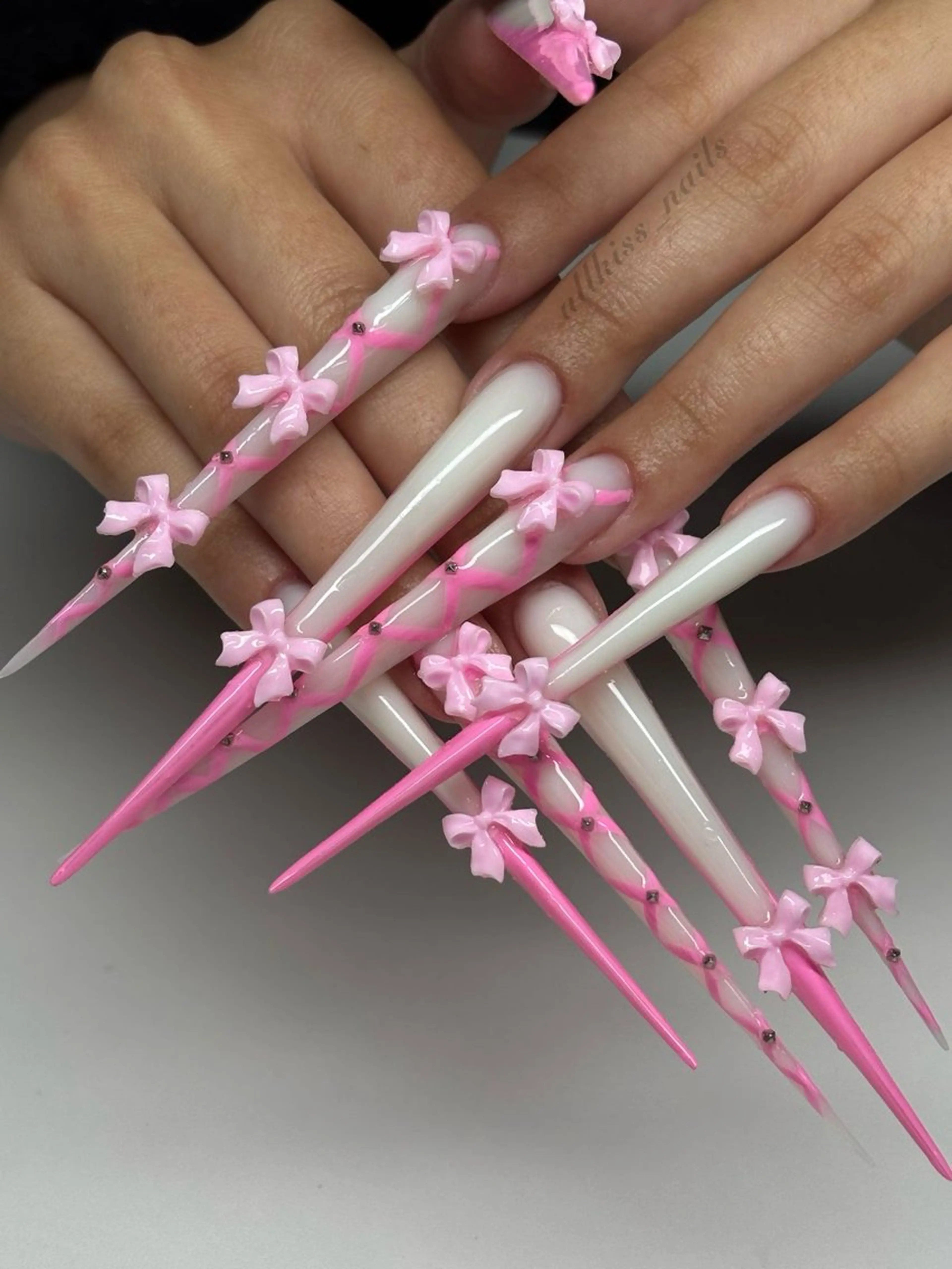 ネイル Tina Nailstudioのネイルデザイン