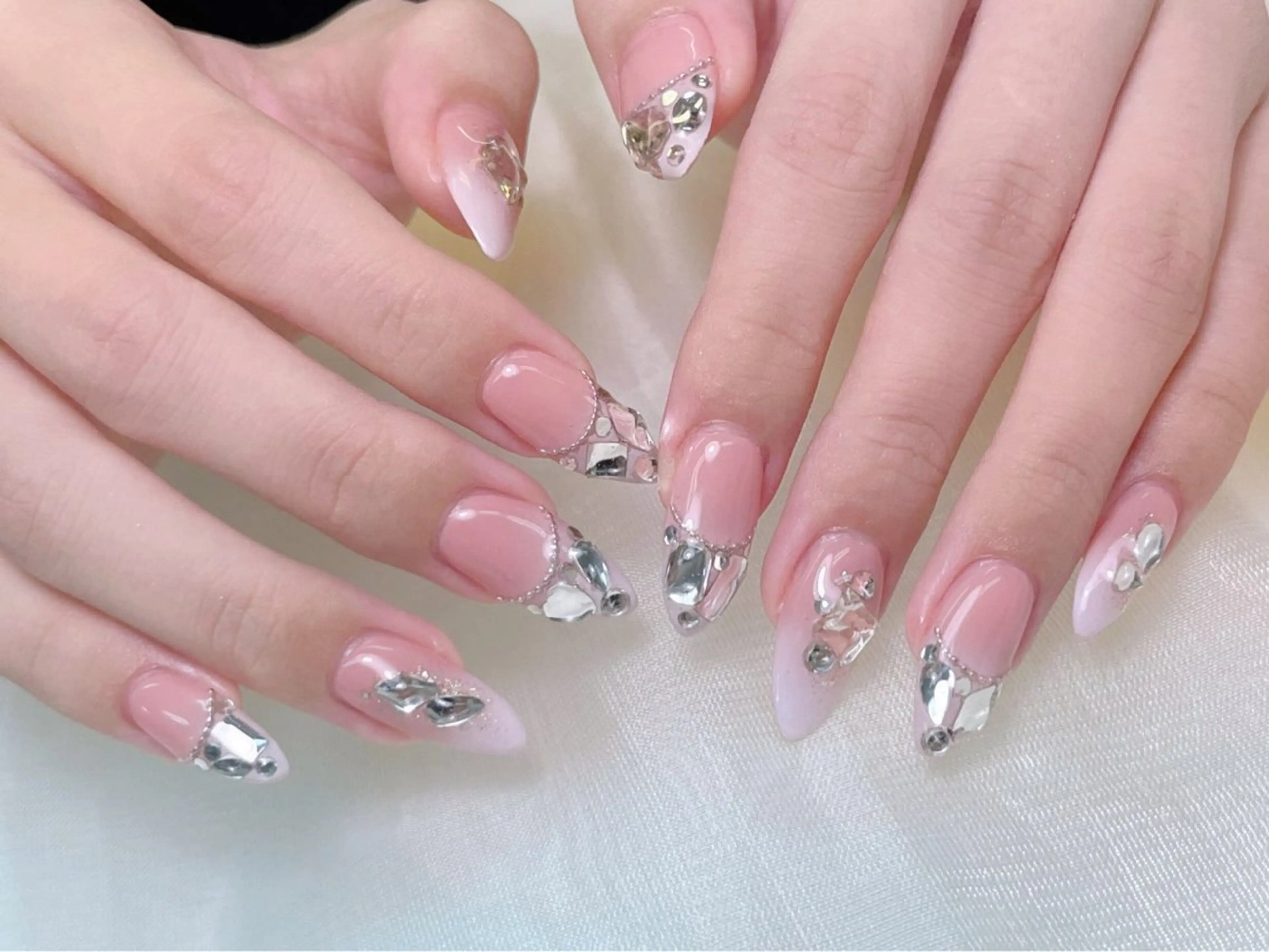 ネイル ハンドネイル lucky nail 歌舞伎町のネイルデザイン