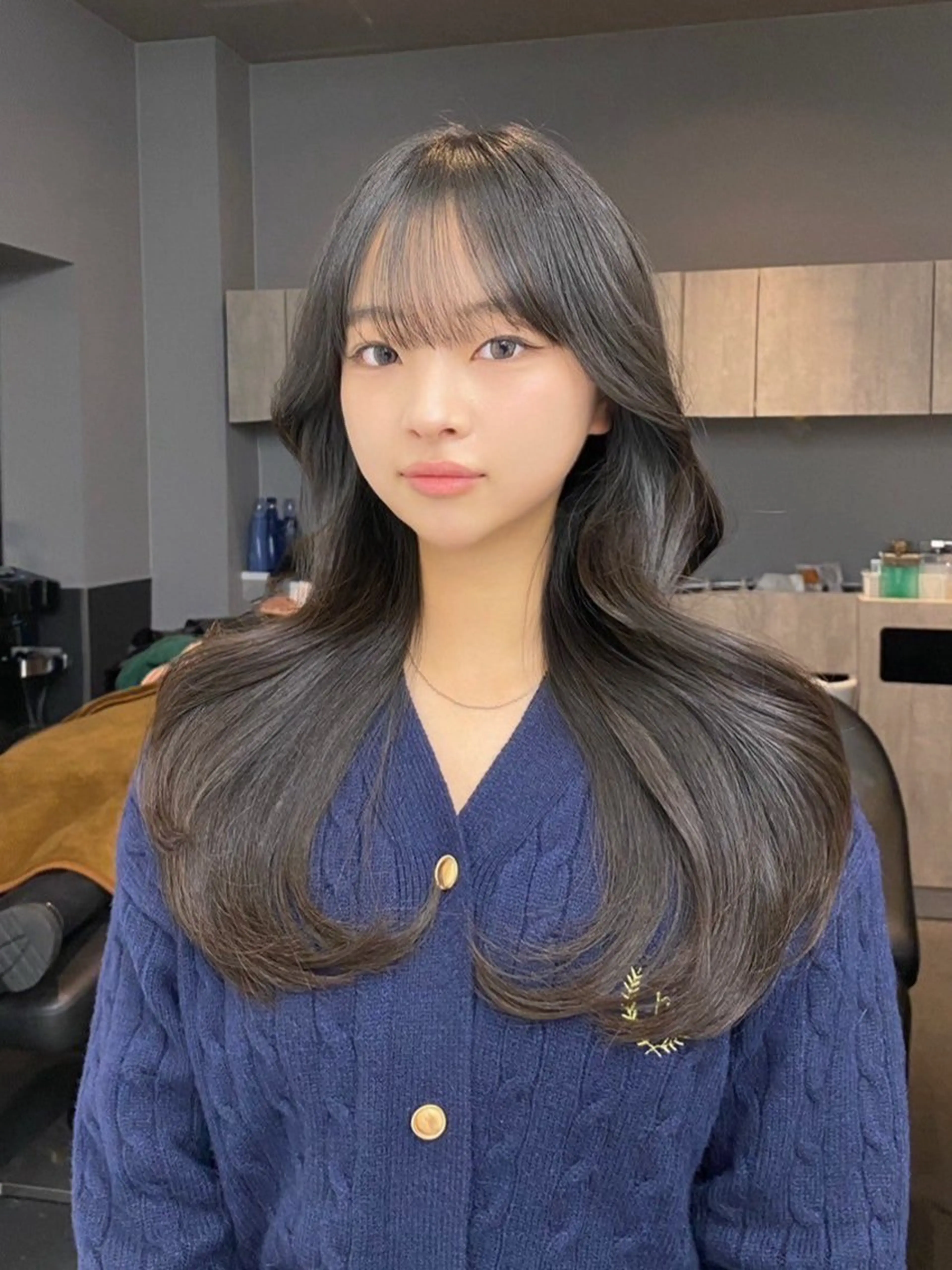 ミディアム カラー くびれヘア 韓国風ヘア レイヤーカット レイヤー/艶カラー /韓国ヘア/高松のヘアスタイル