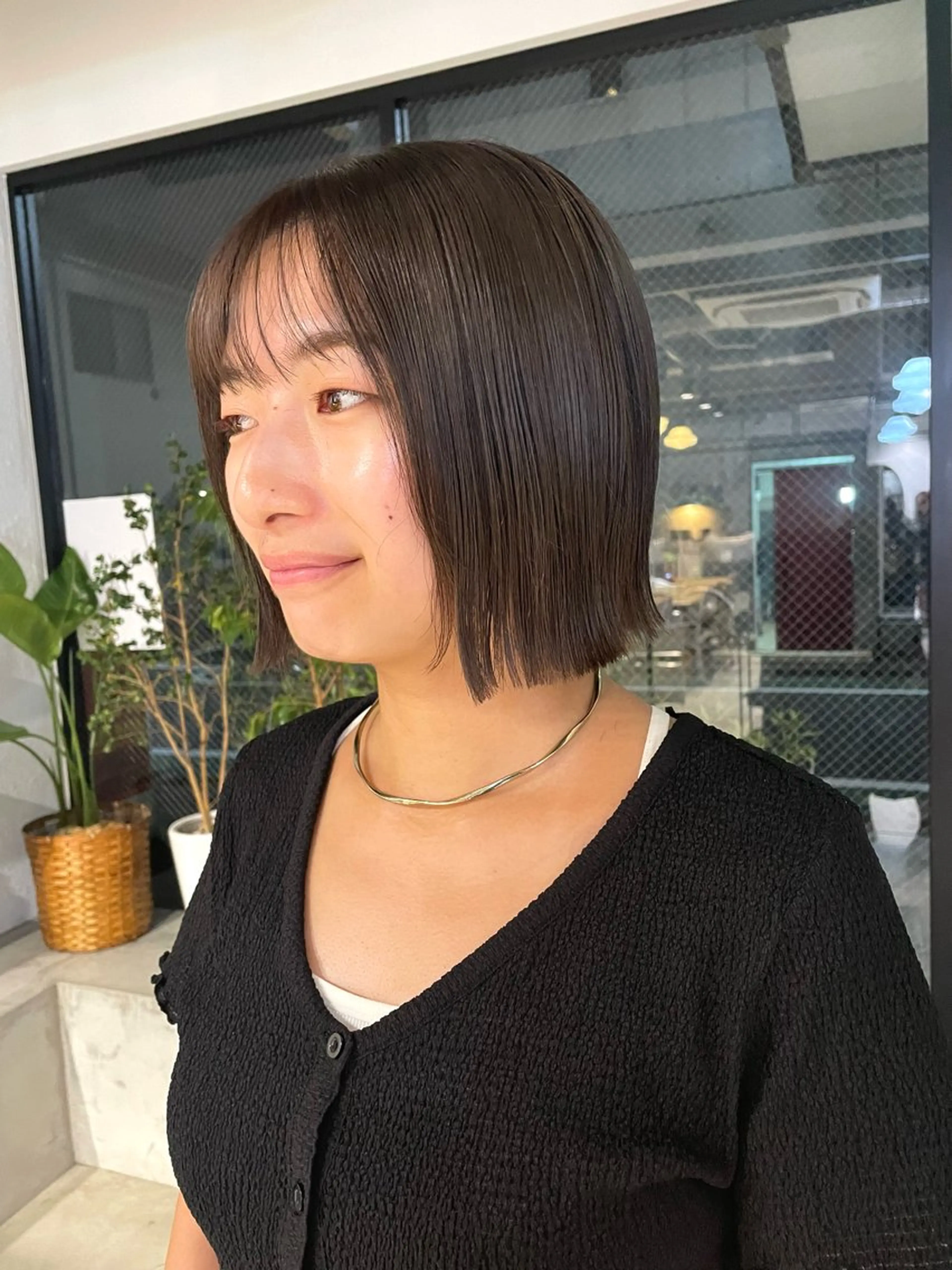 ショート カラー 透明感カラー グレージュ ボブ ユウナ🎀レイヤー/ 暖色カラーのヘアスタイル