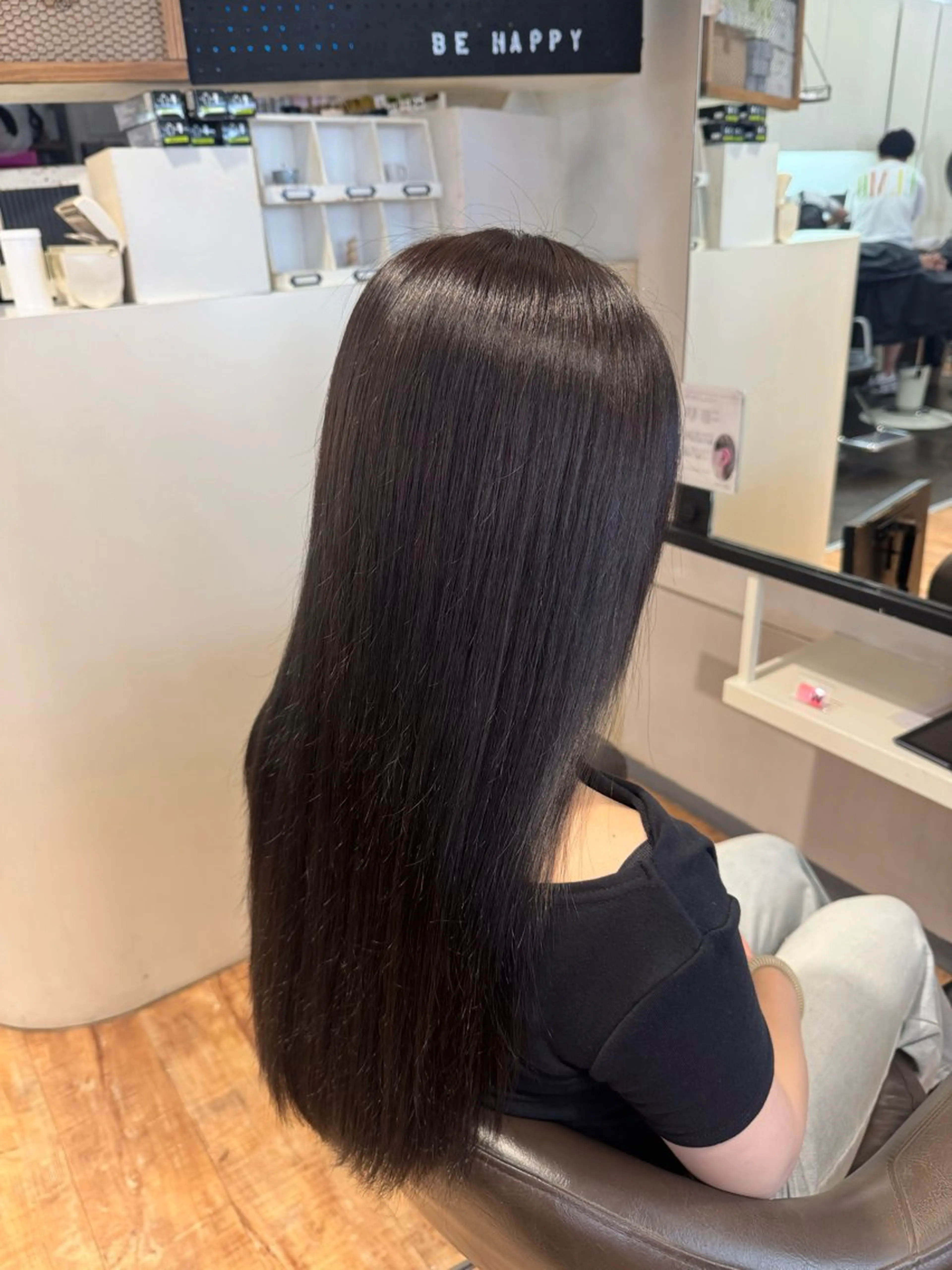 ロング カット ヘアカラー トリートメント hip's eyes 渡辺舜のヘアスタイル