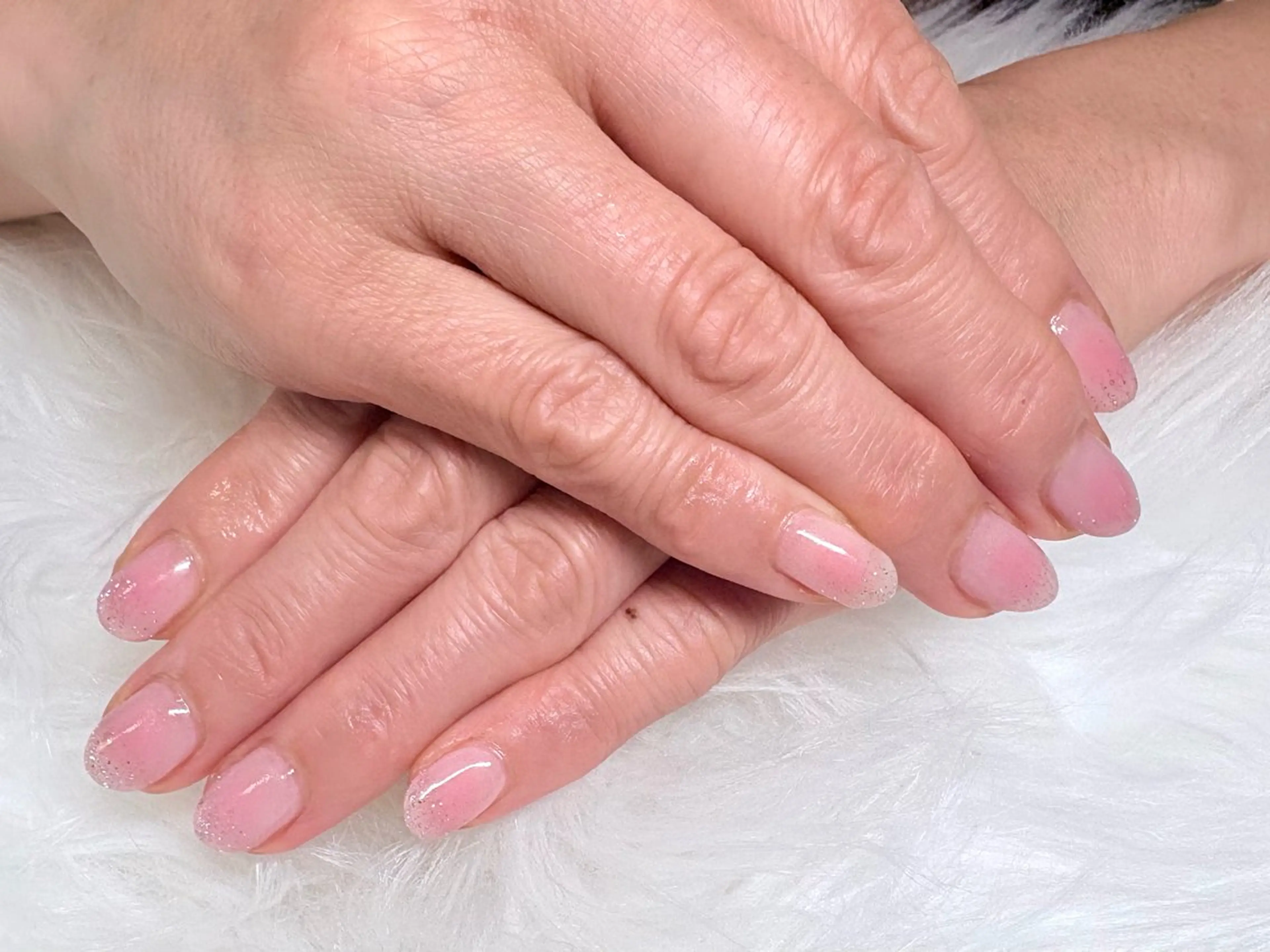 ネイル チークネイル フラッシュネイル シンプルネイル ハンドネイル Nailsalon Dahliaのネイルデザイン