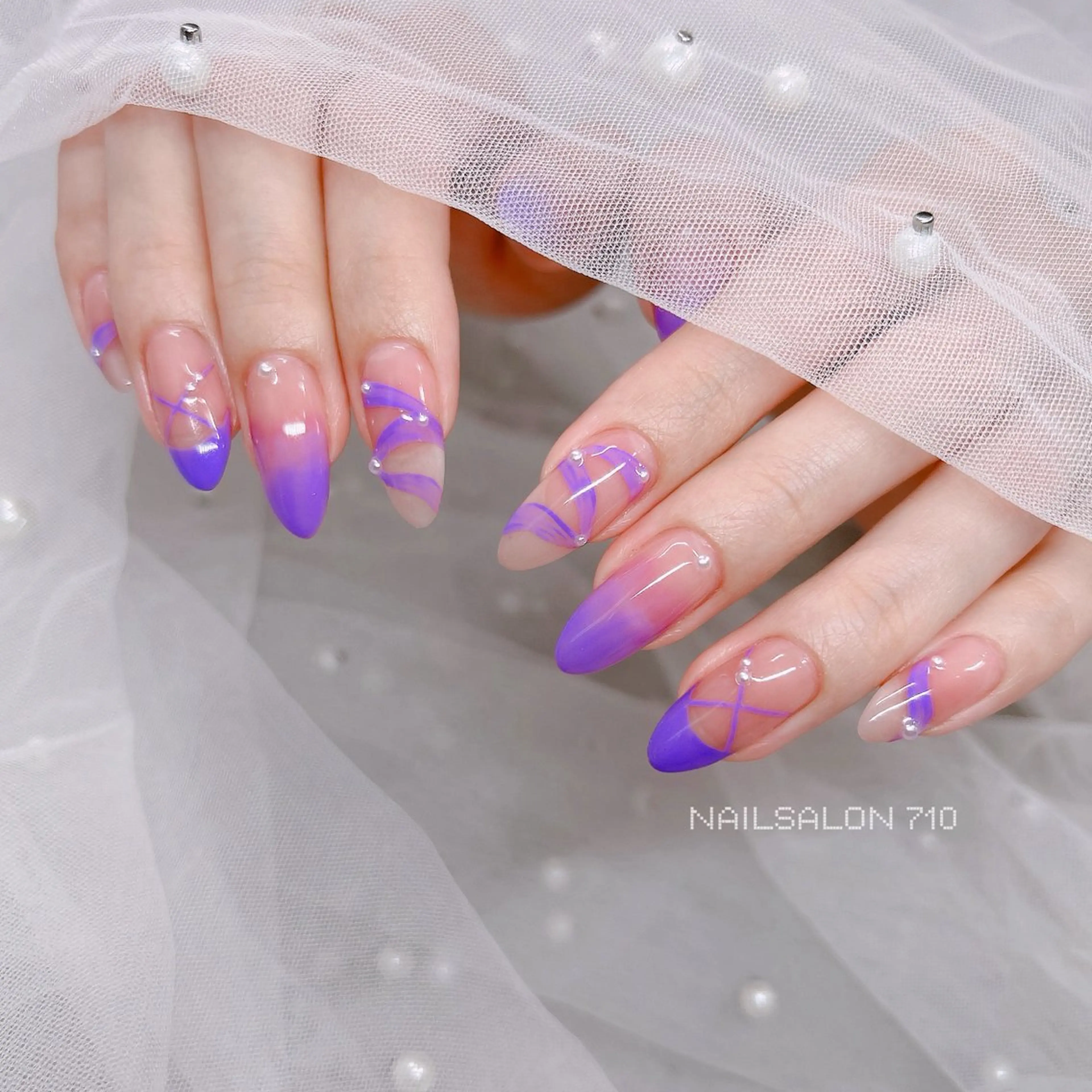 ネイル ハンドネイル フットネイル ナナイチゼロ I.Naoのネイルデザイン