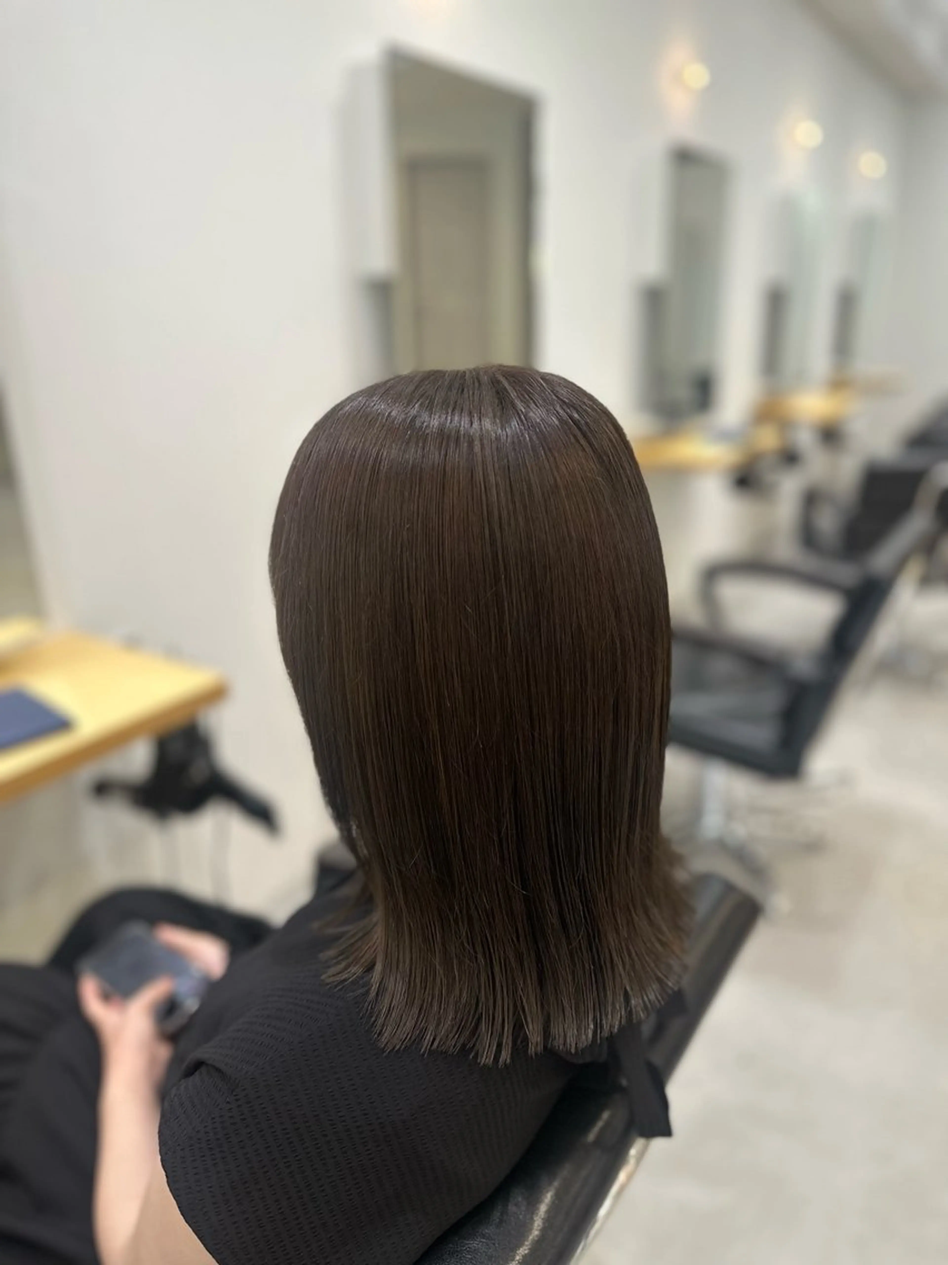 ミディアム カラー ベージュカラー オリーブベージュ クオルシアカラー Agu hair noman マナのヘアスタイル