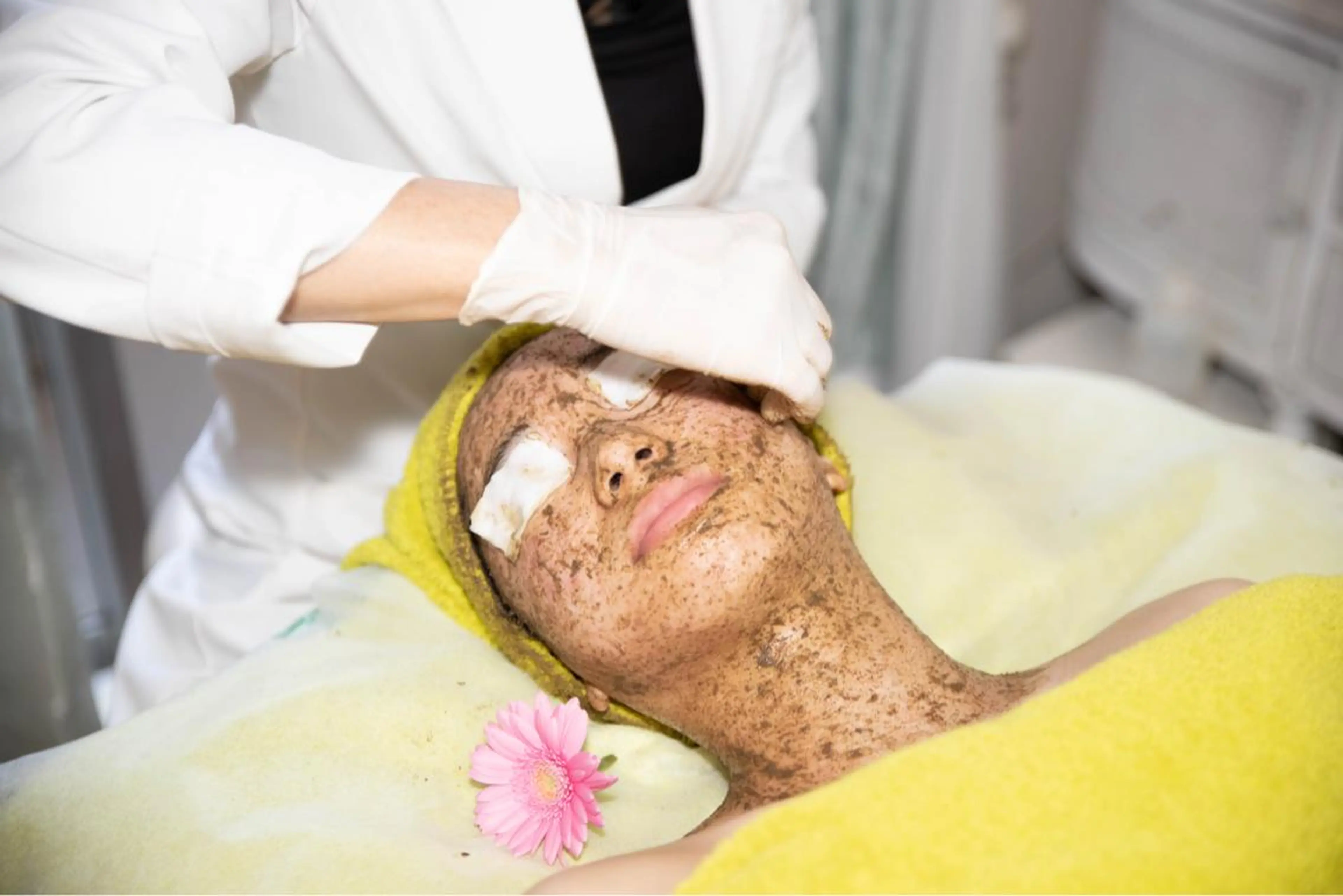 横浜ビューティーファクトリーHANA元町店所属・エステ&アロマ HANAのエステ・リラクイメージ