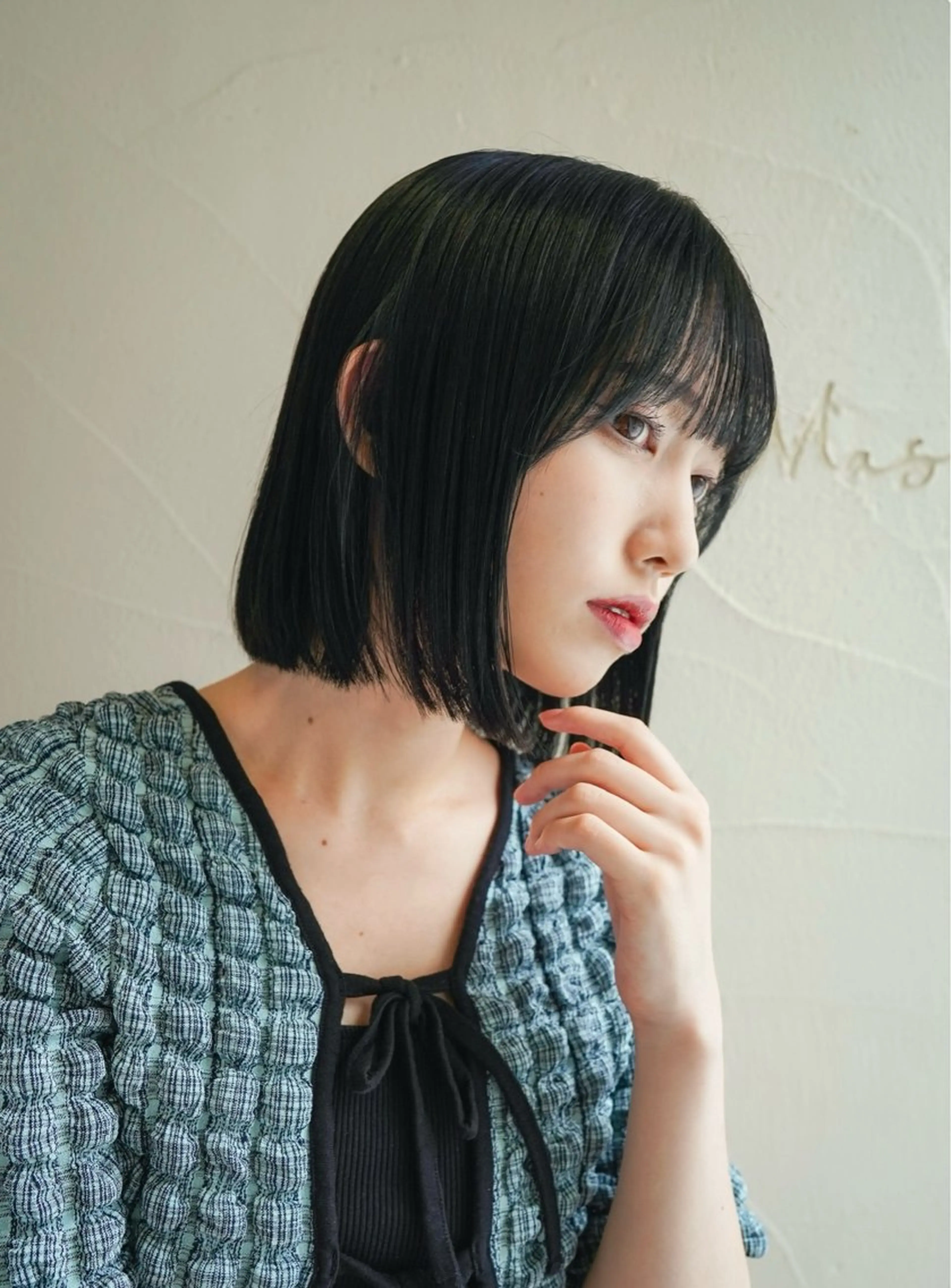 ミディアム 顔まわりレイヤー 韓国風ヘア レイヤーカット ローレイヤー 縮毛矯正 ヘアカラー トリートメント 【必ず似合わせます】 川口航平のヘアスタイル