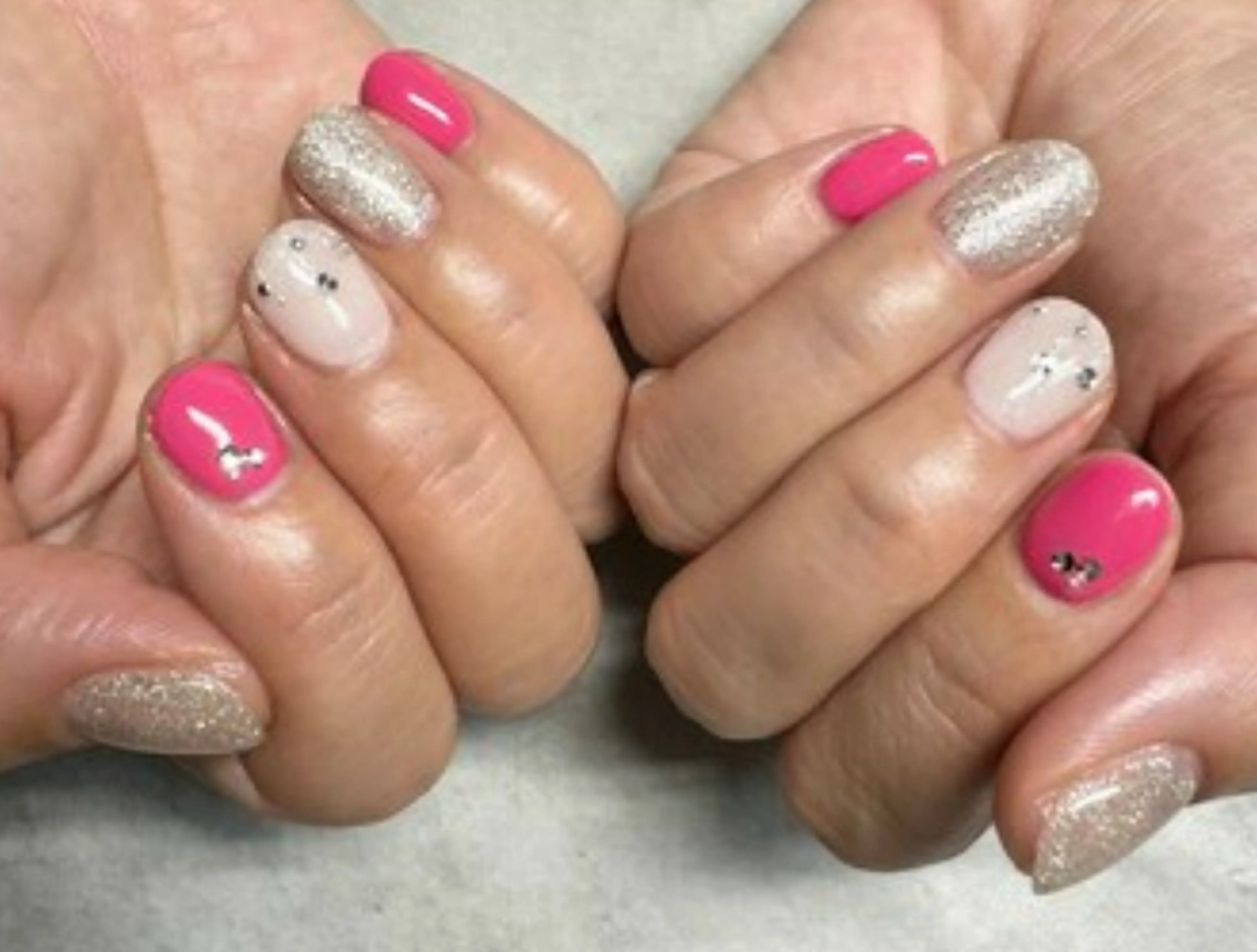 ネイル ハンドネイル JULIE NAILのネイルデザイン