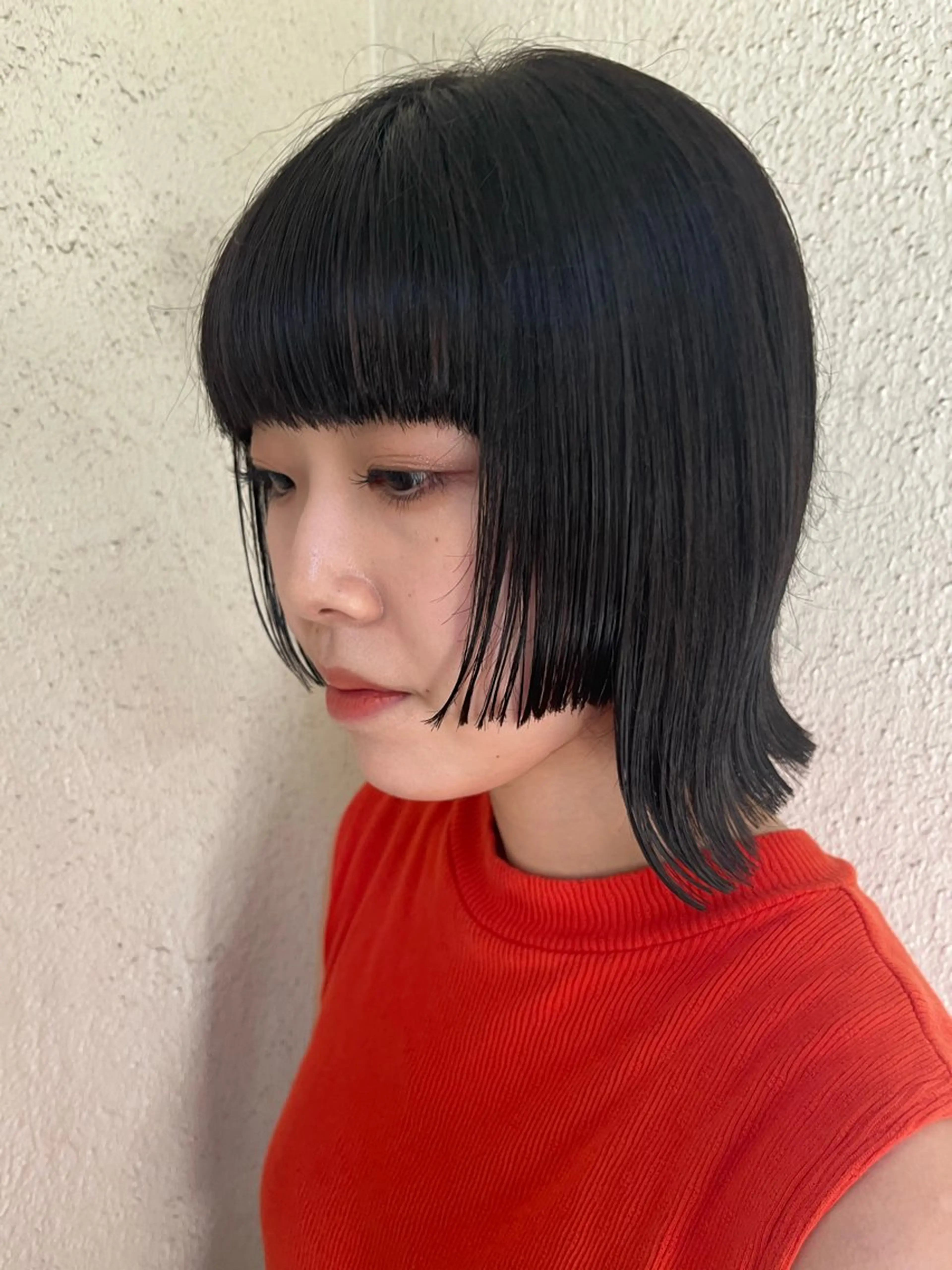 ミディアム 顔周りカット 姫カット ハイライト✖️ 暗髪🤎Nahoのヘアスタイル