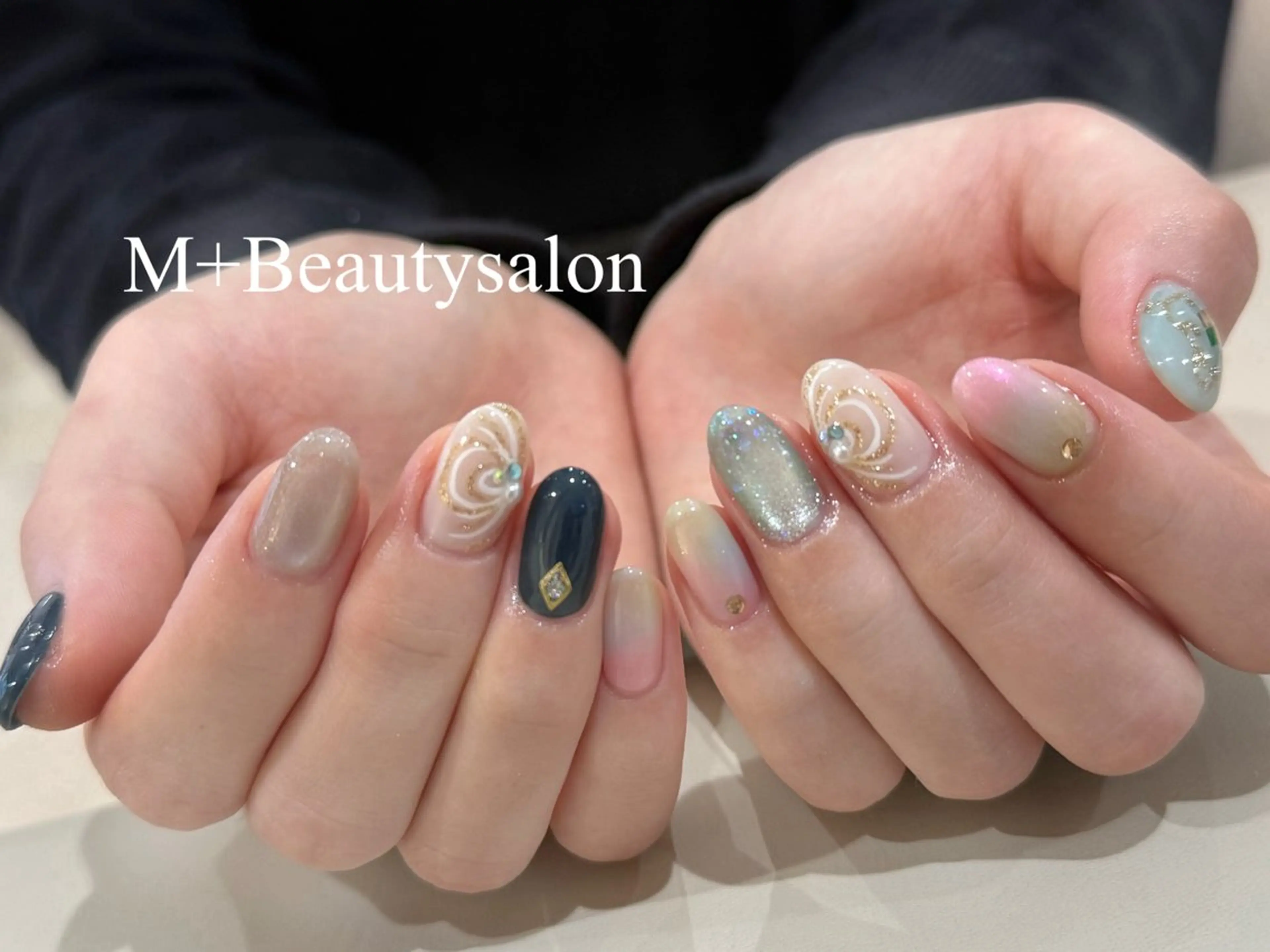 ネイル ハンドネイル M+  Beauty Salonのネイルデザイン