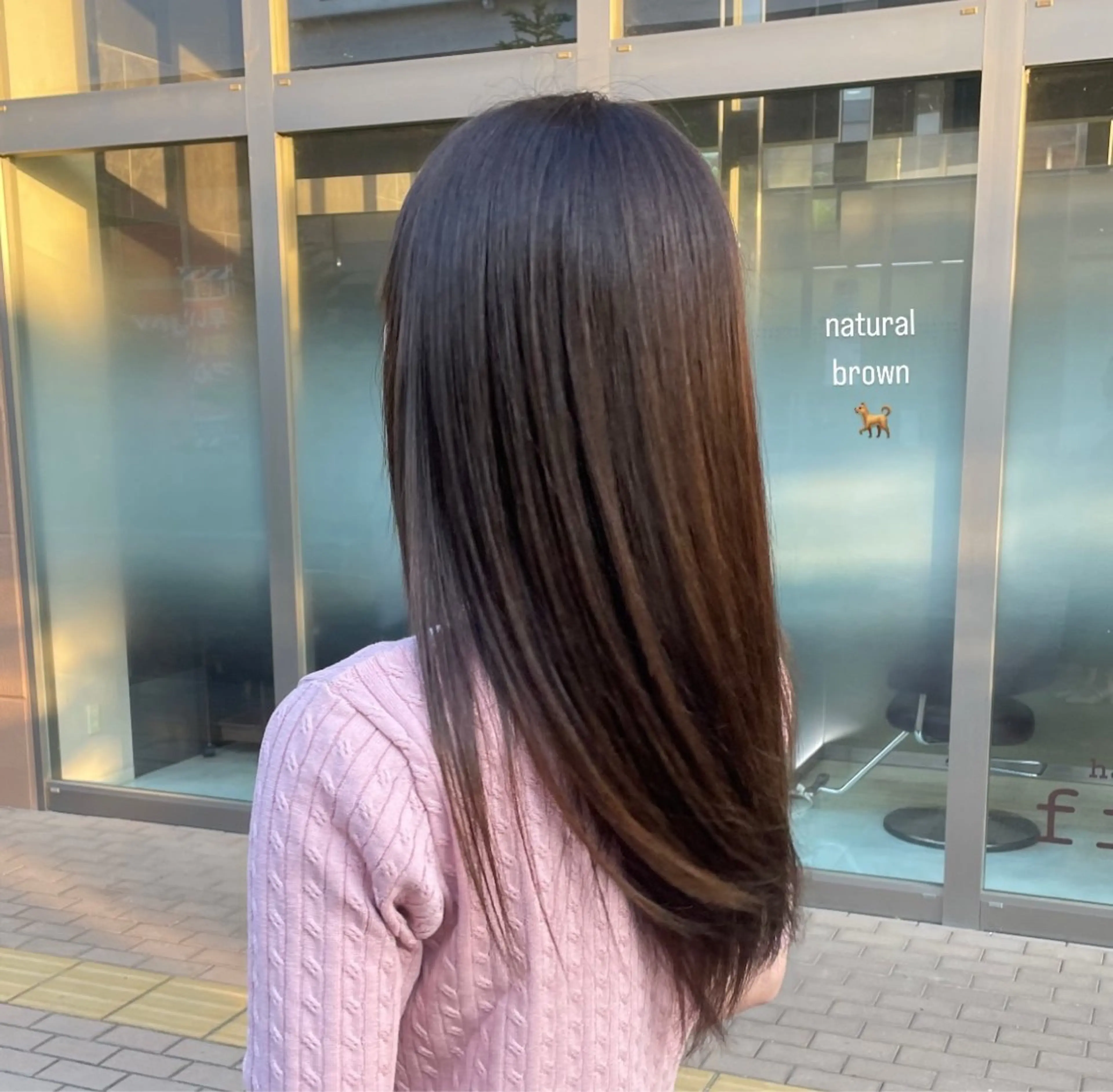 カラー Yoshida neiroのヘアスタイル