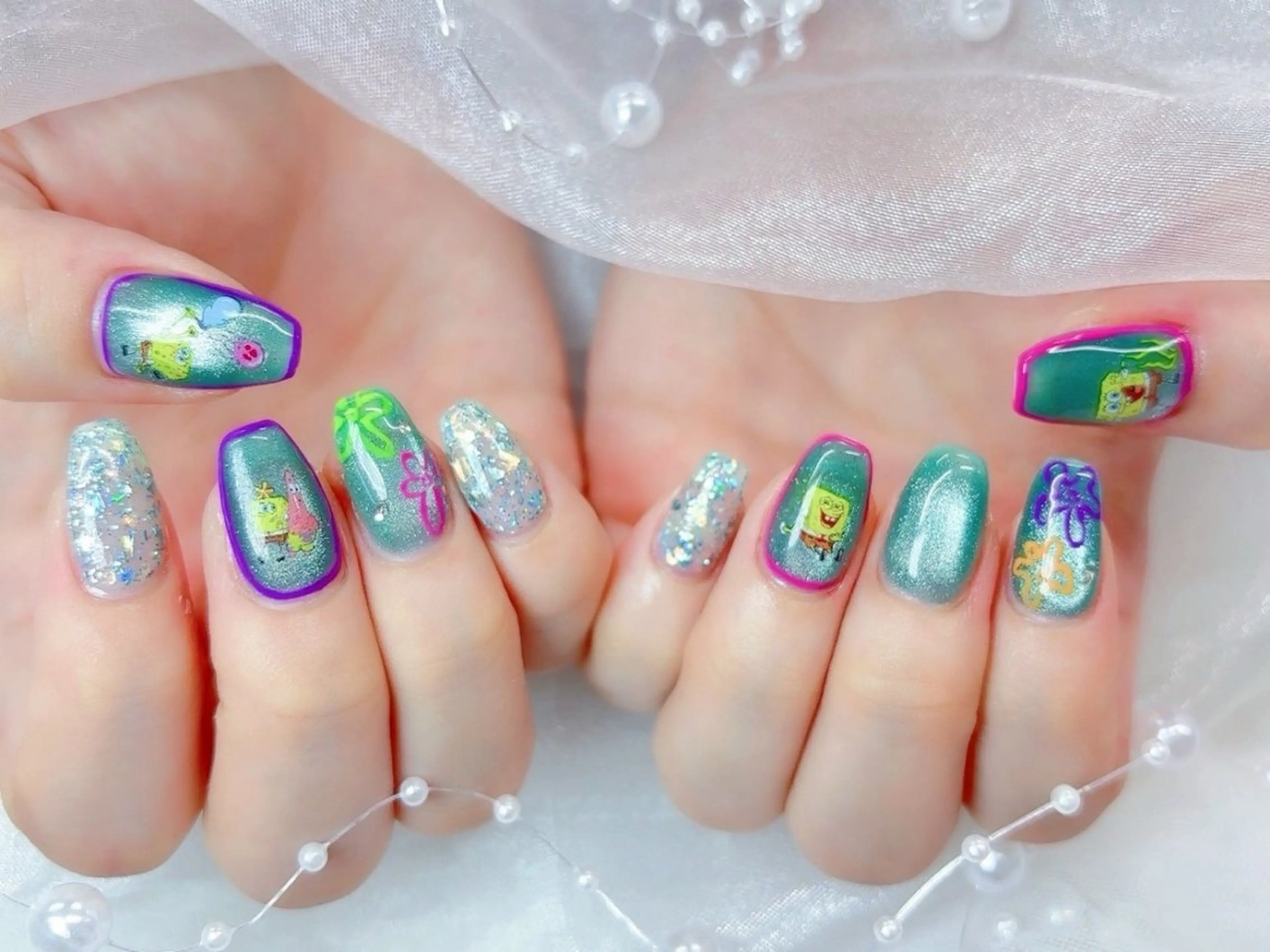 ネイル 長さ出し フラッシュネイル フレンチネイル キラキラネイル ラメ(グリッター) Chouette ここのネイルデザイン