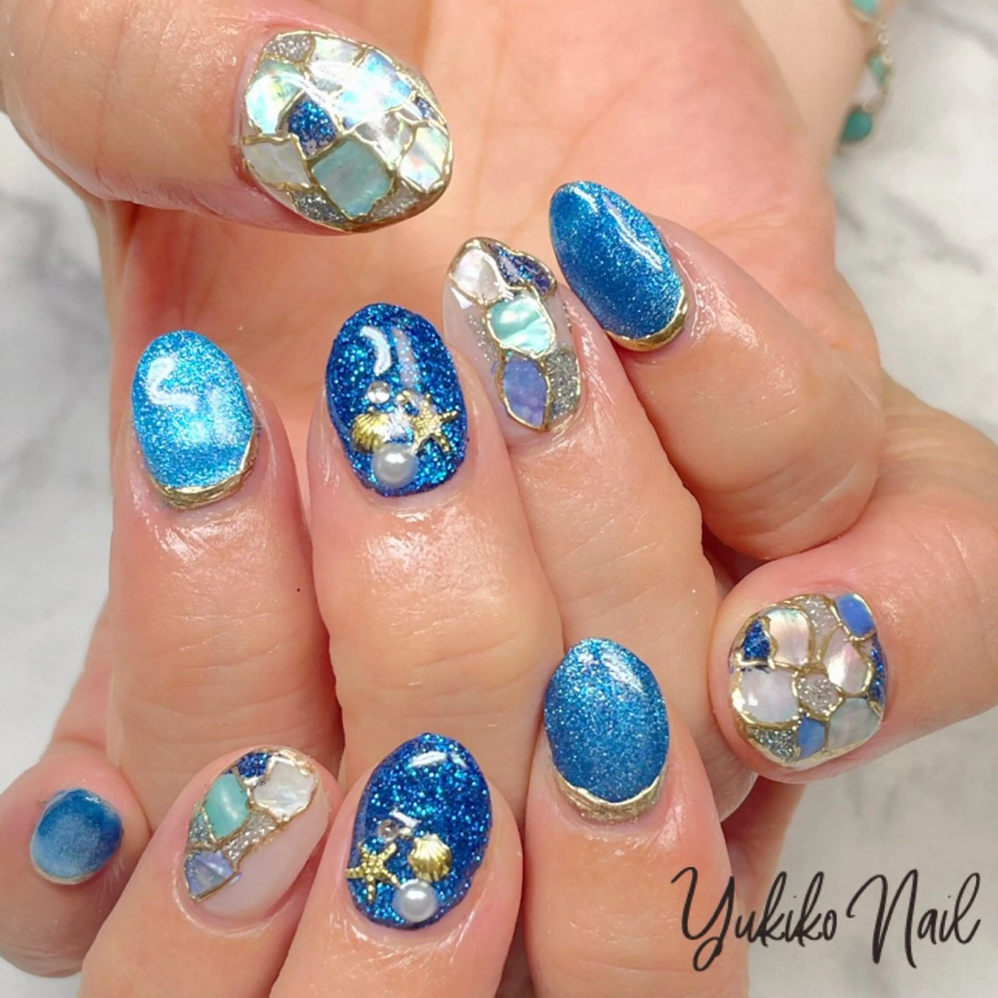ネイル ブルー マグネットネイル 夏ネイル ハンドネイル ユキコ ネイルのネイルデザイン