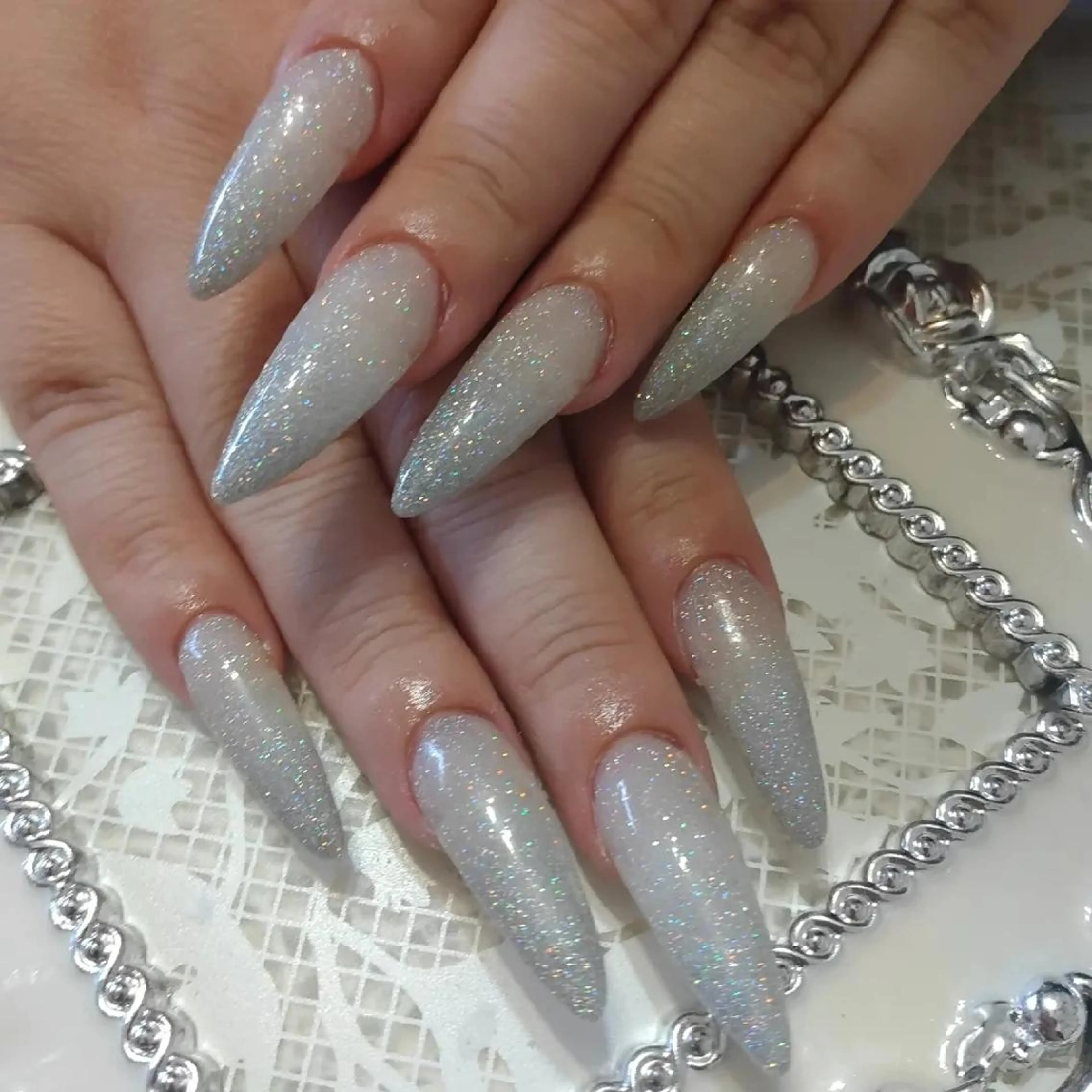 ネイル ロングネイル ワンカラーネイル エステとネイル ローズコンフォートのネイルデザイン