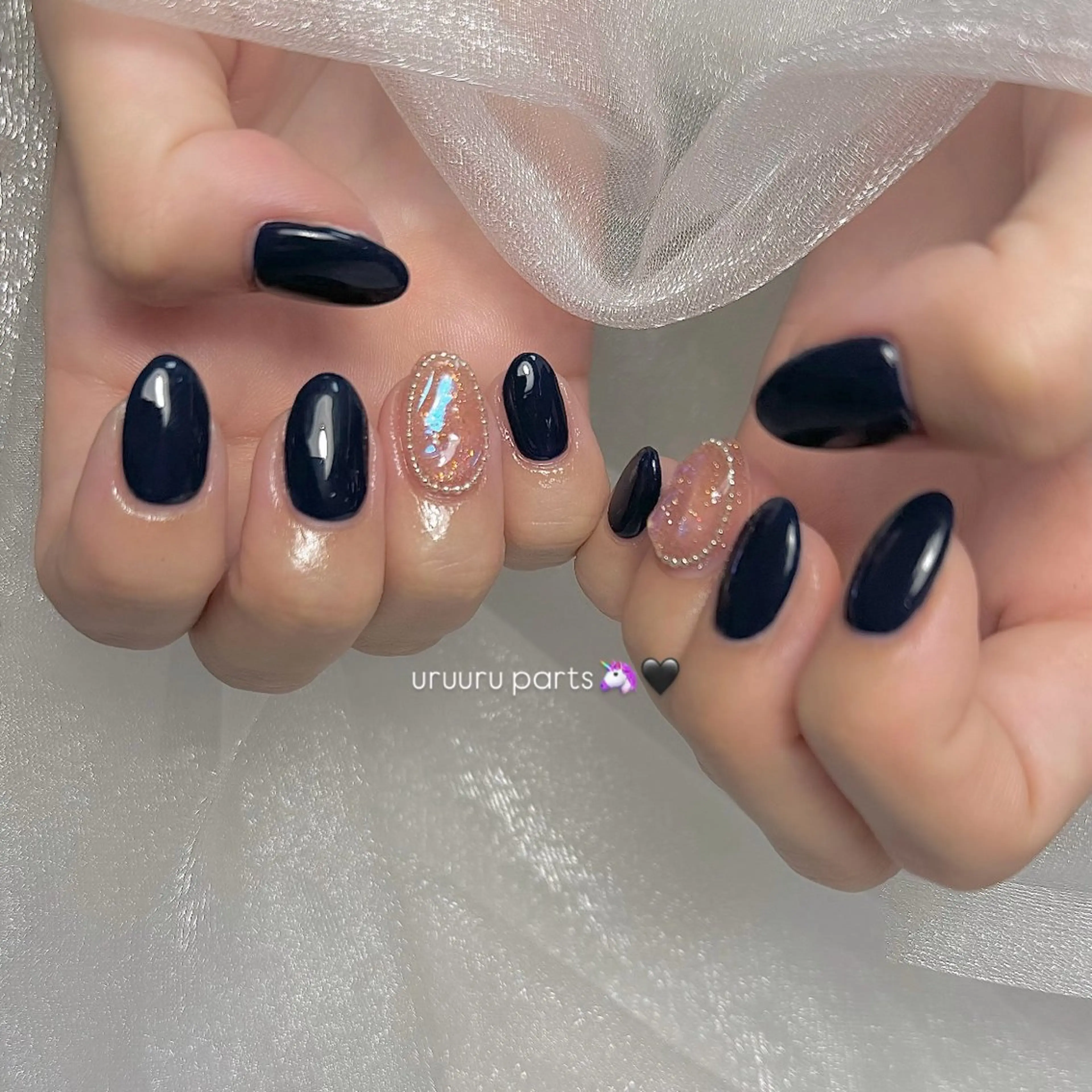 ネイル オーロラネイル 氷ネイル・うるうるネイル キラキラネイル 韓国ネイル マグネットネイル ハンドネイル H nailのネイルデザイン