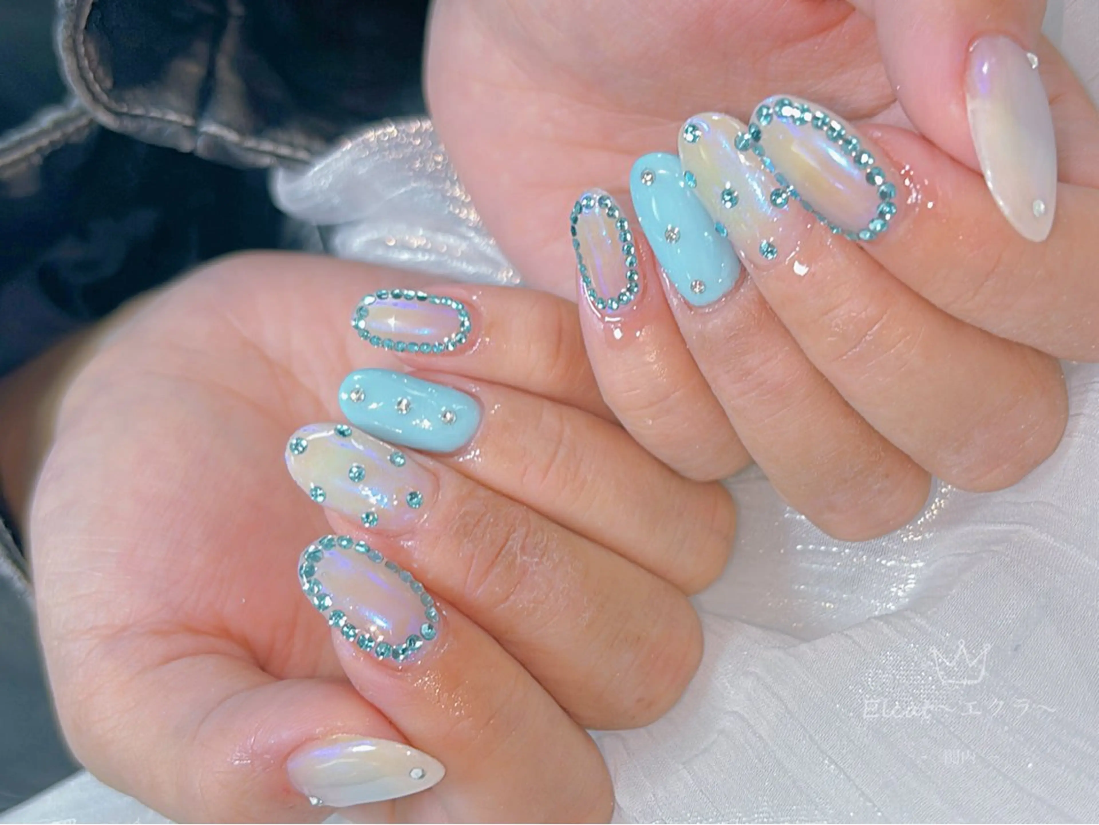 ネイル ネイルサロンエクラ 🫧Shizukaのネイルデザイン