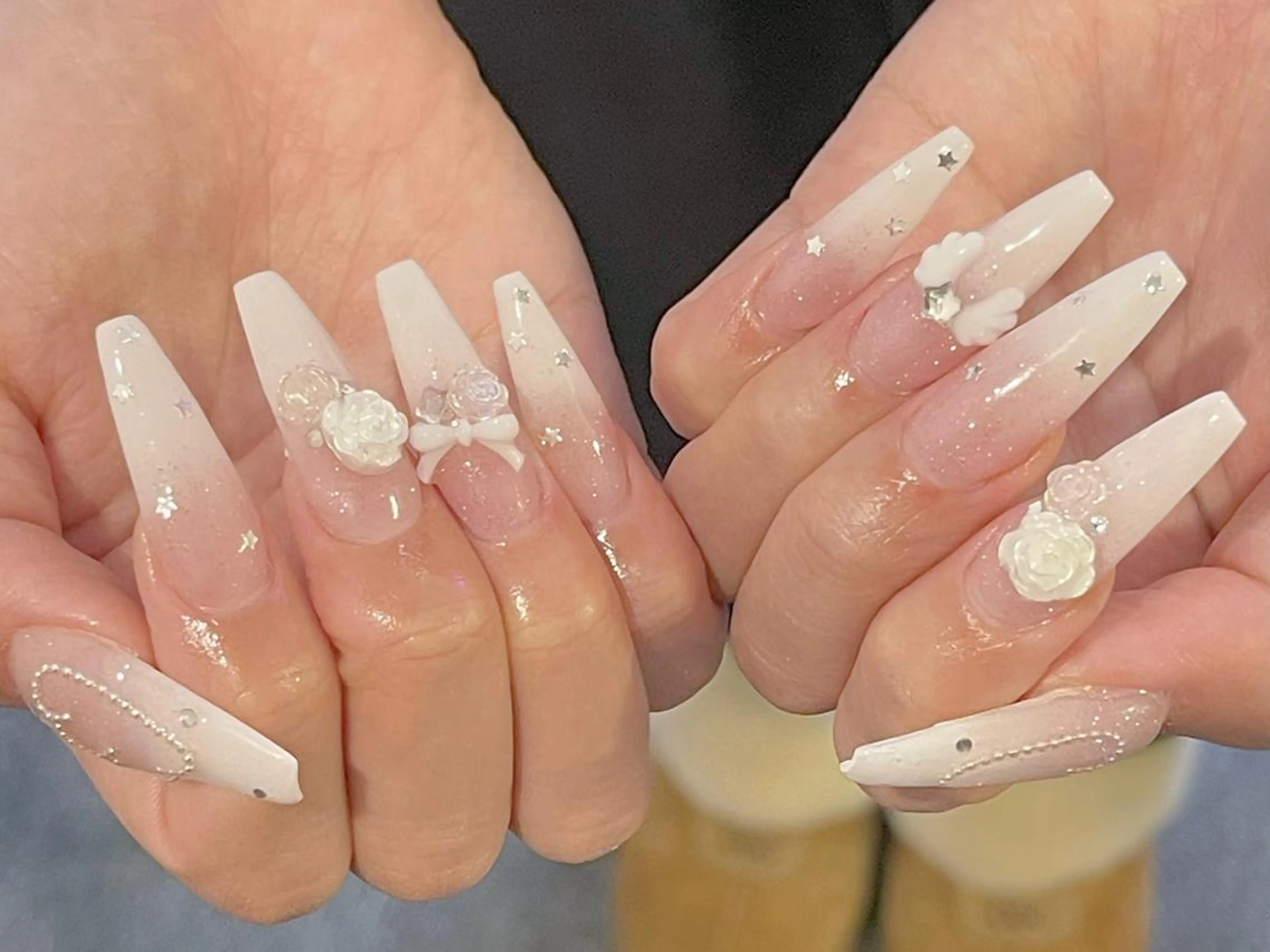 ネイル オーロラネイル 長さ出し フットネイル フレンチネイル ジェルネイル ハンドネイル YUNA Belle Nail 池袋のネイルデザイン