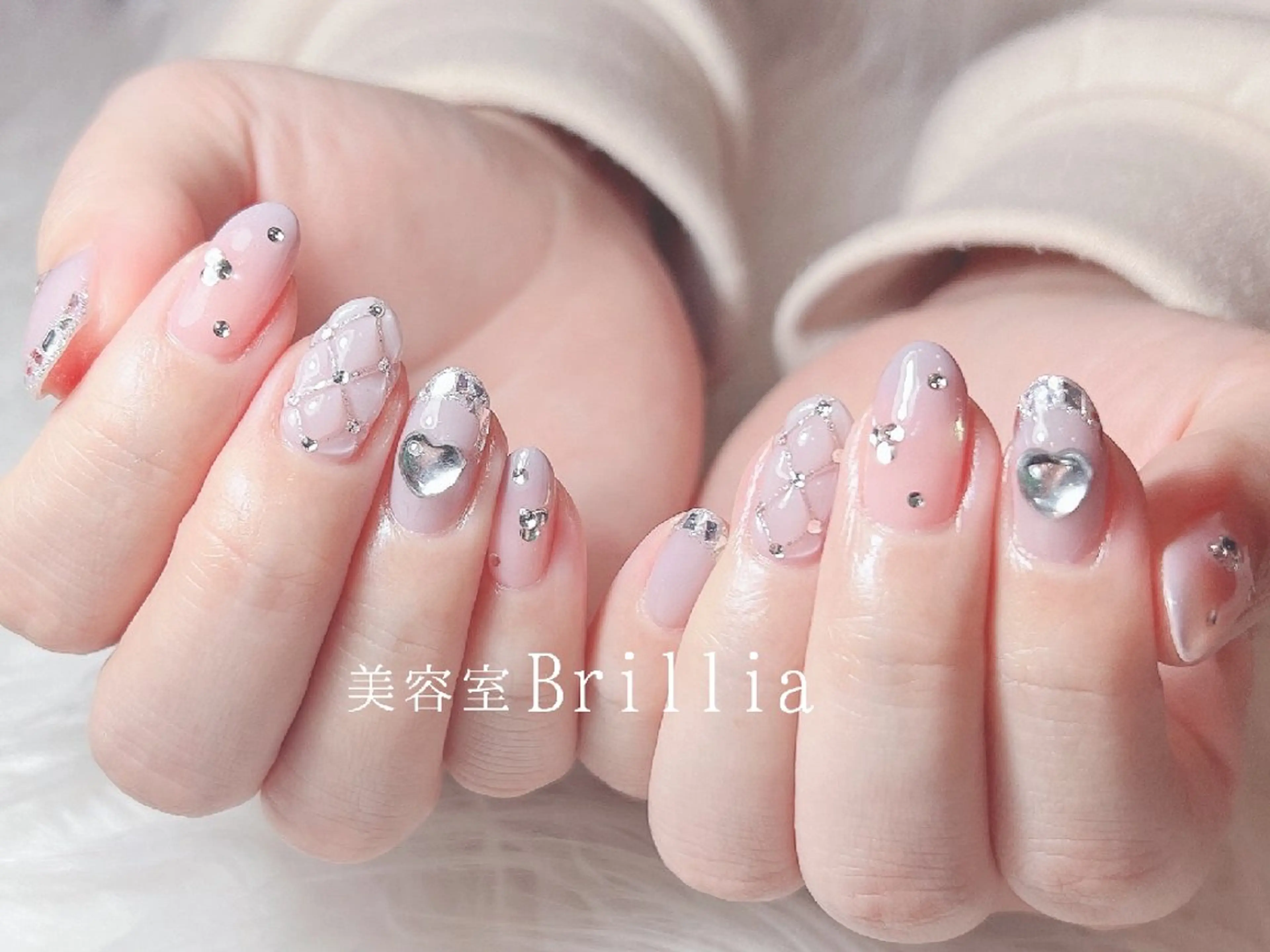 ネイル ハンドネイル 柴田 彩のネイルデザイン