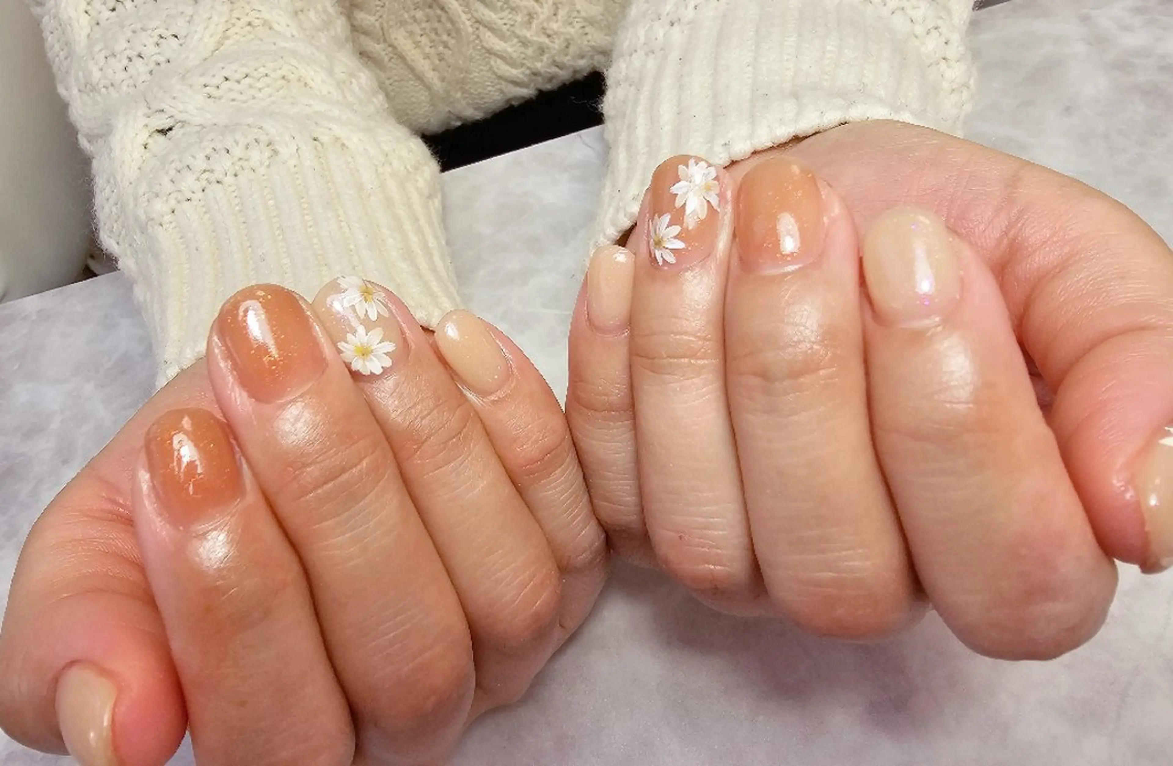 ネイル フラワーネイル 春ネイル Chika  Nail MIRAIのネイルデザイン