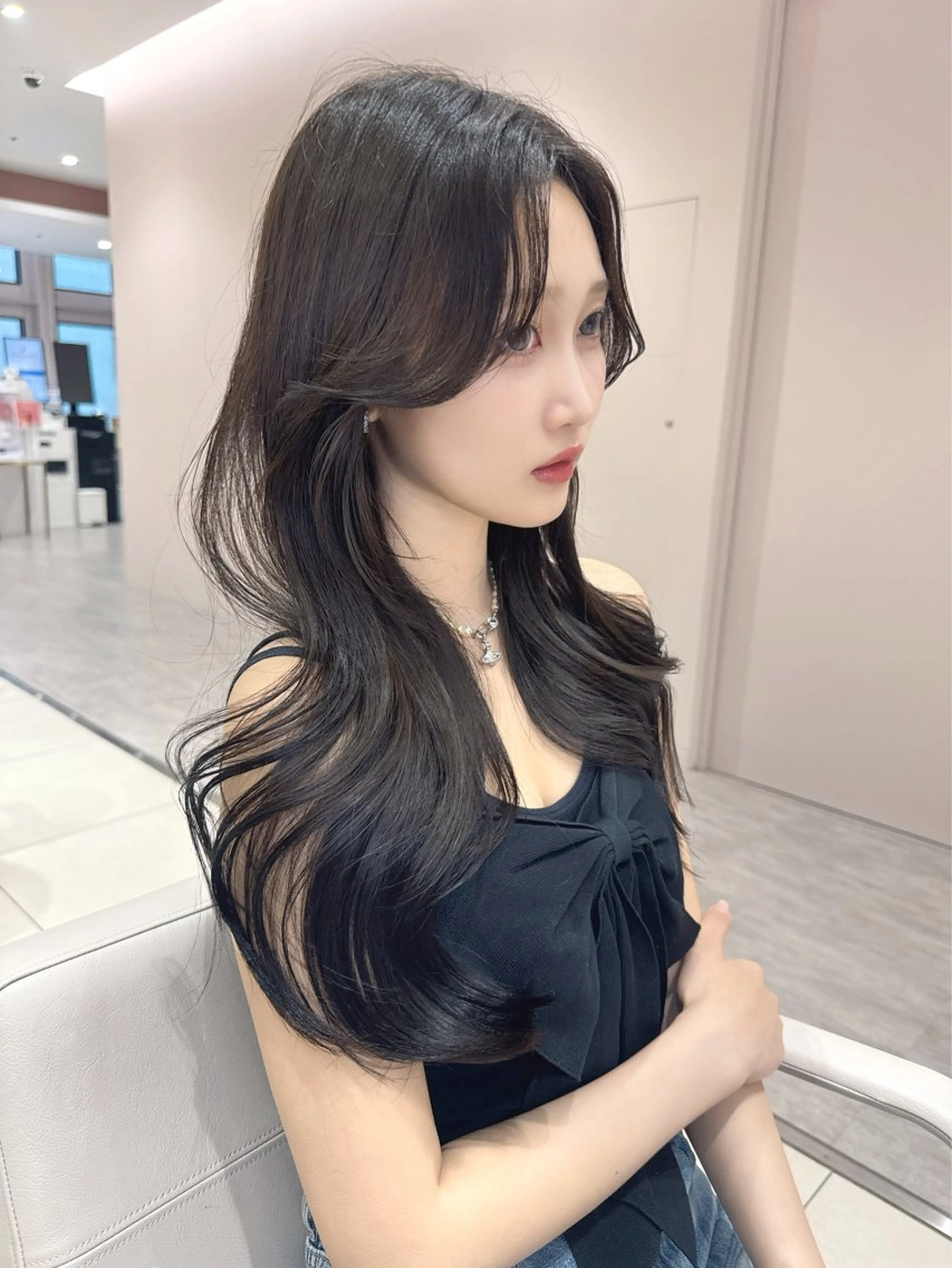 セミロング カラー カット ヘアカラー トリートメント ヘッドスパ ヘアセット 韓国ヘア/レイヤー/ 顔まわり/りょーとのヘアスタイル