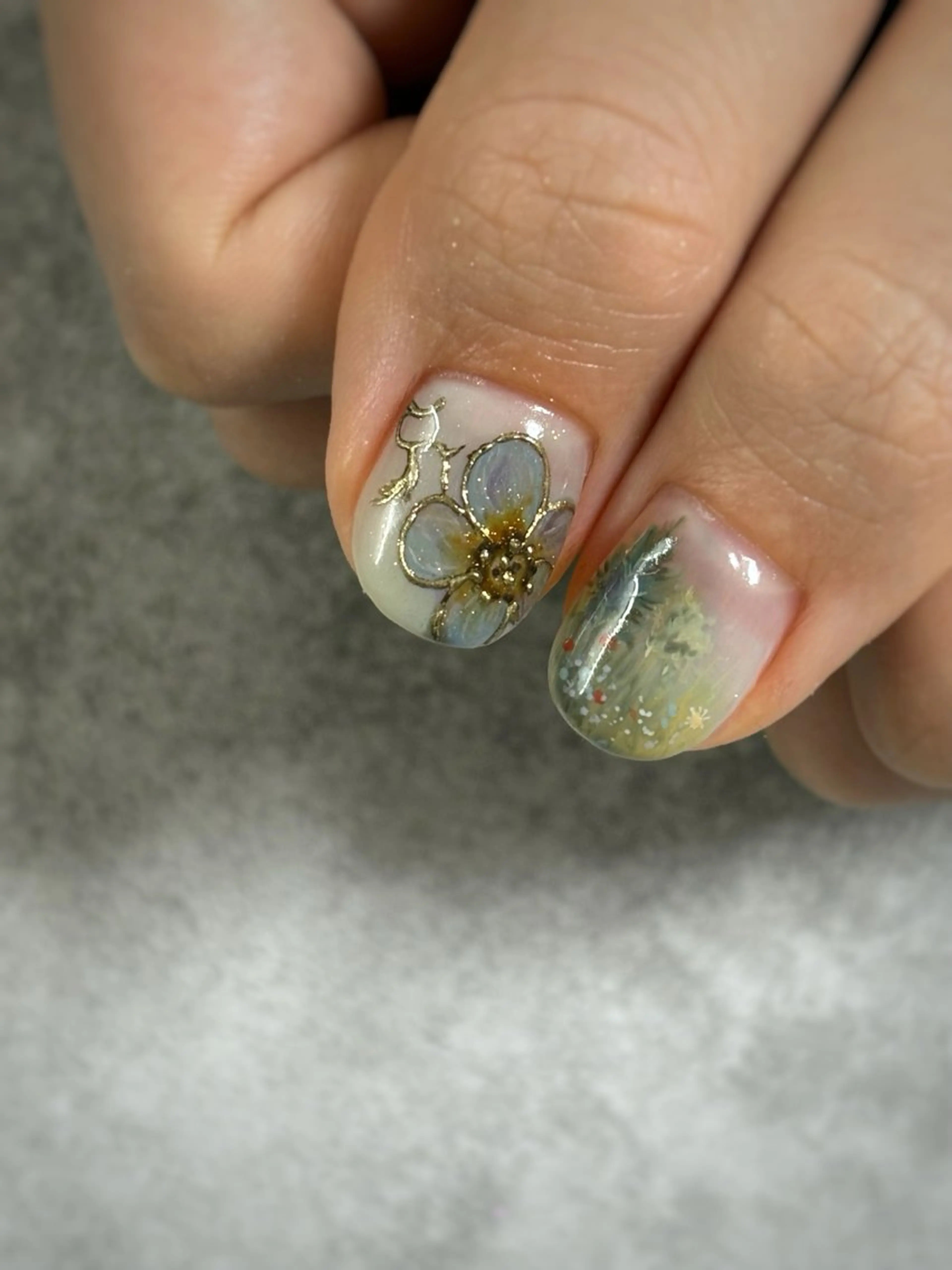 ネイル ハンドネイル FIORITURA Maikoのネイルデザイン