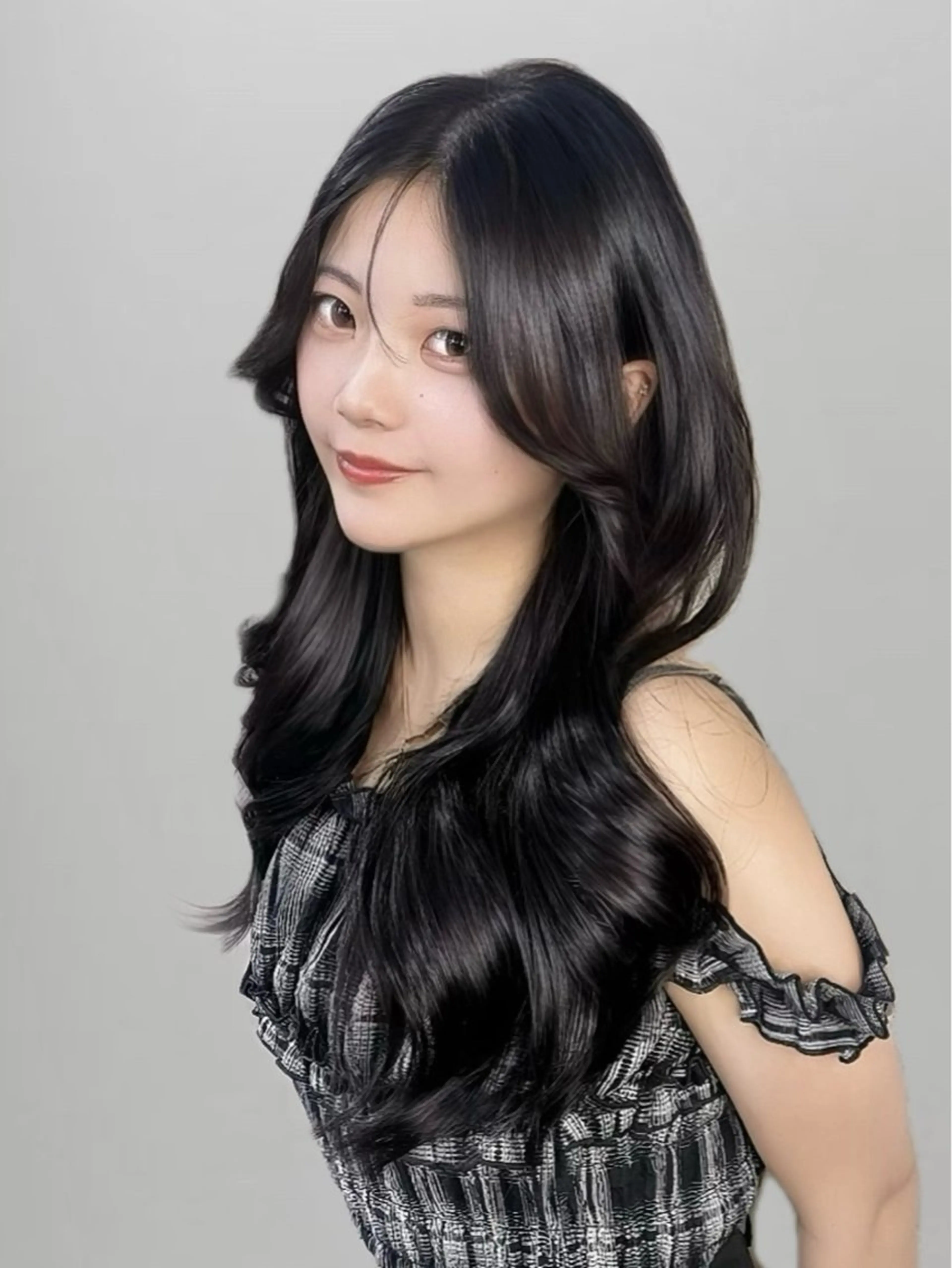 ロング カラー カット ヘアカラー トリートメント Ryoichi⛓️ 韓国ヘア/ハイトーンのヘアスタイル