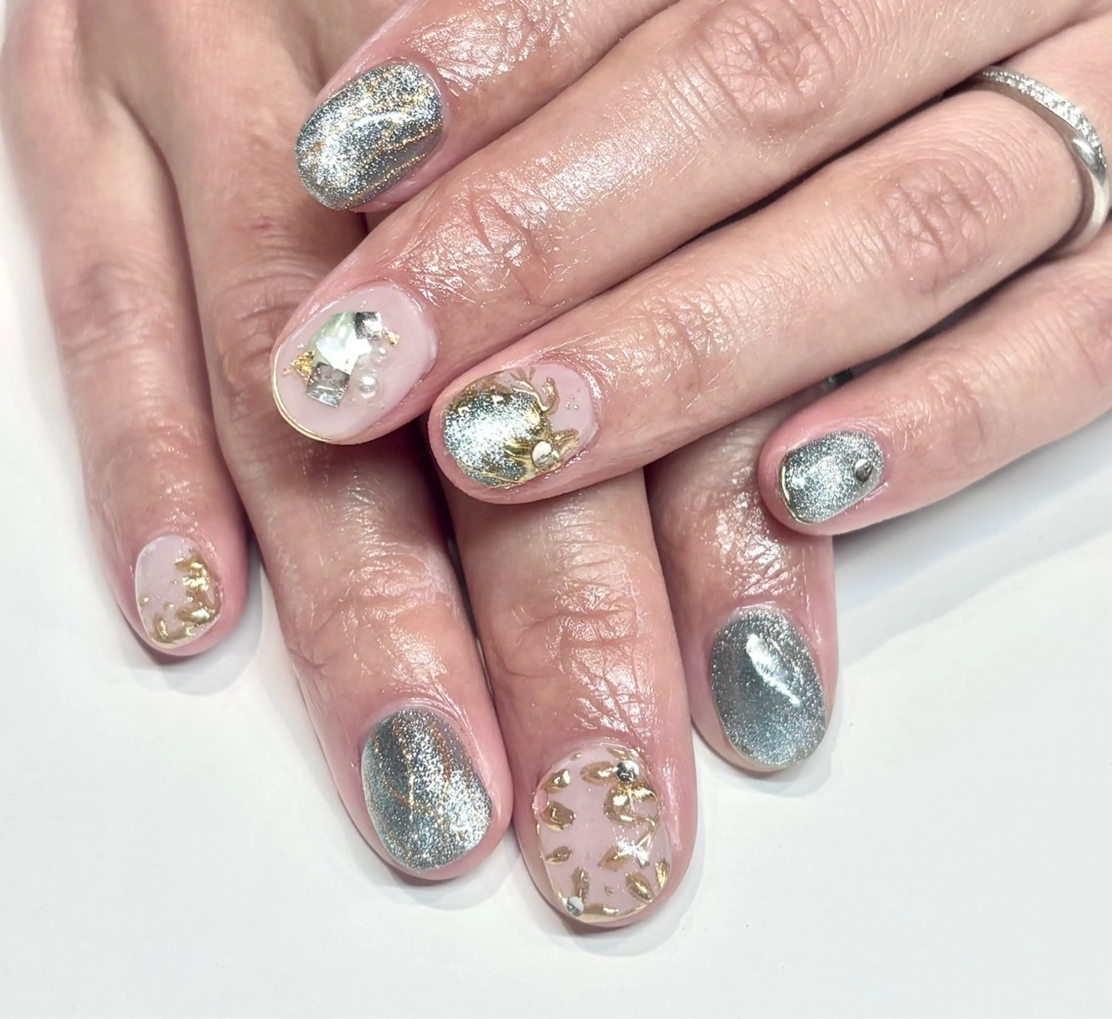 ネイル ハンドネイル 田中 梨奈のネイルデザイン
